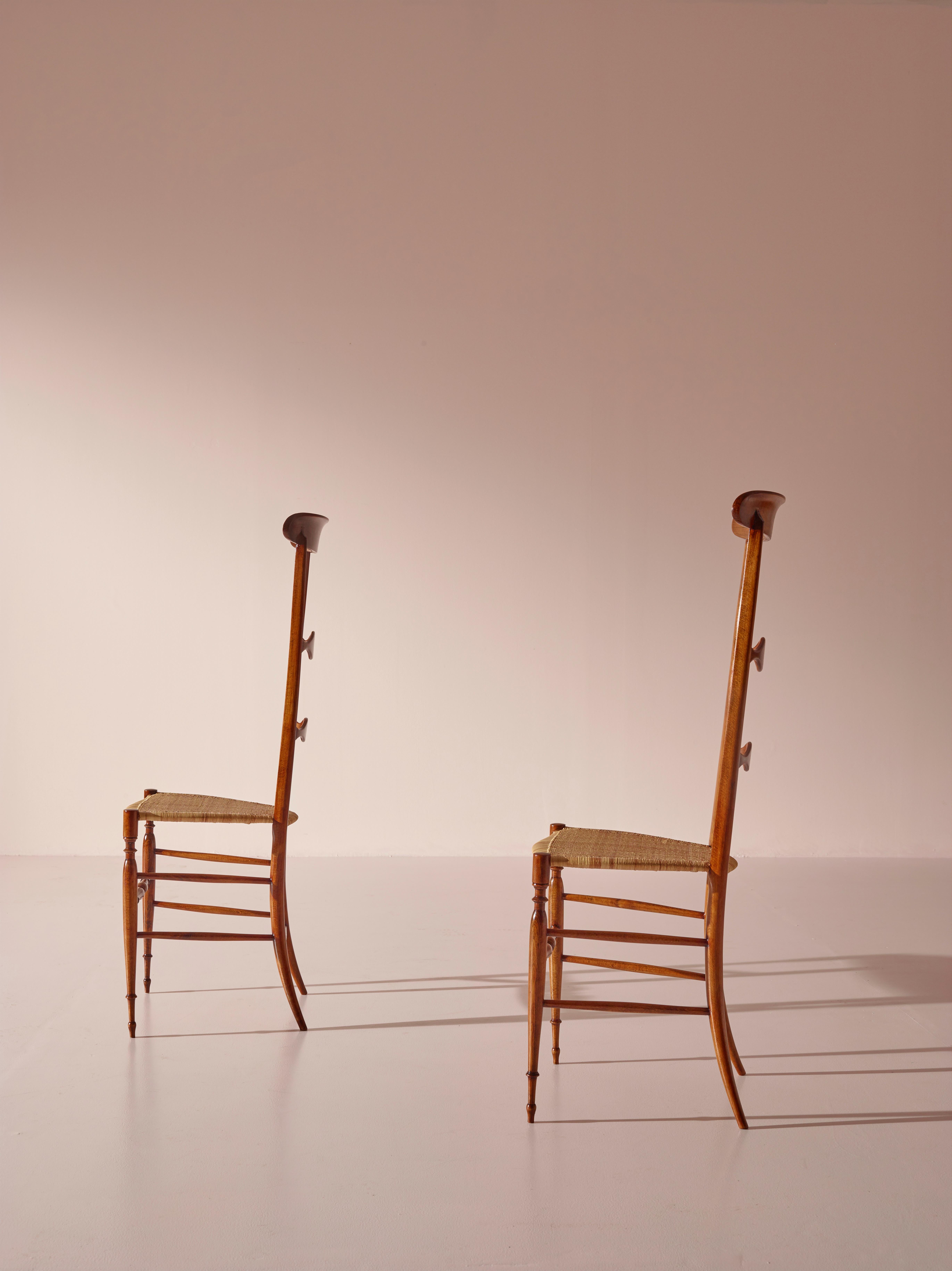 Paire de chaises Campanino produites par Sabbadini, Chiavari, Italie, années 1960 en vente 7