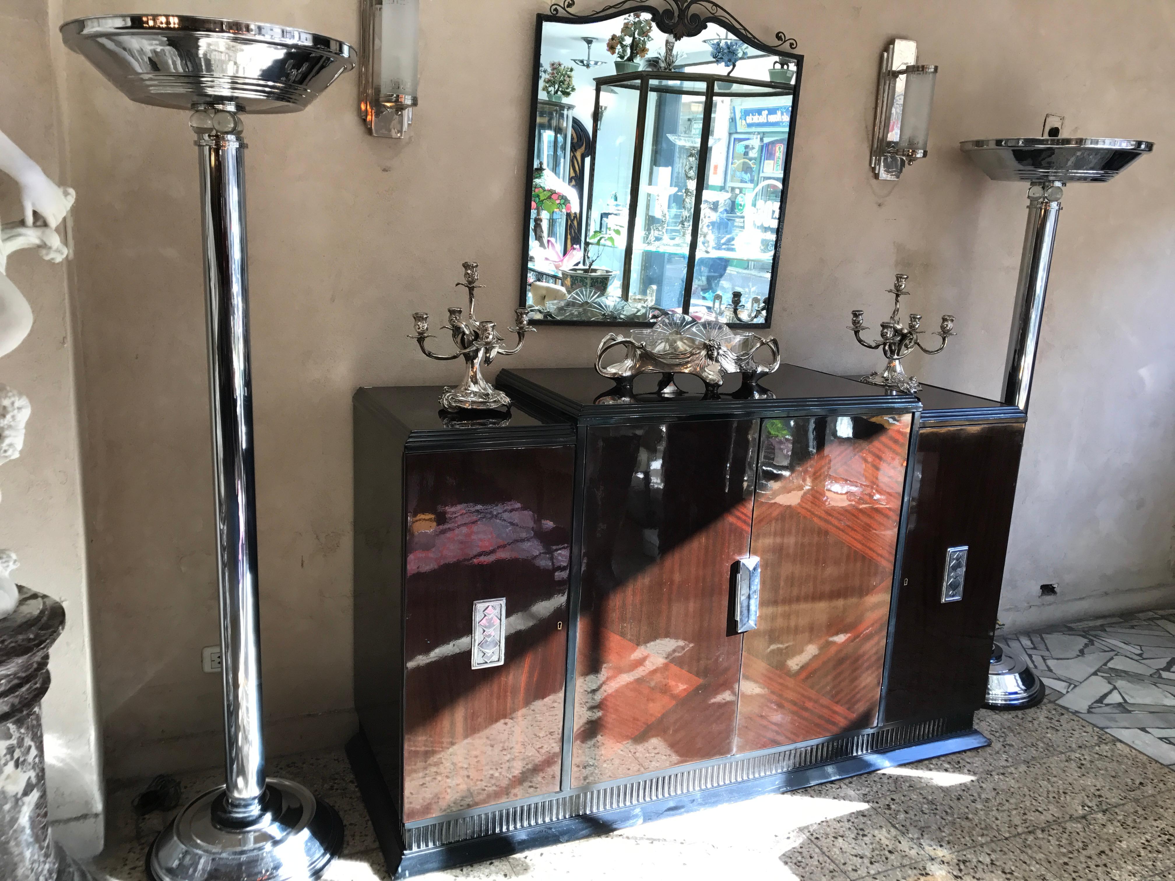Centerplace

Metal: Silver plated
We have specialized in the sale of Art Deco and Art Nouveau and Vintage styles since 1982.If you have any questions we are at your disposal.
Pushing the button that reads 'View All From Seller'. And you can see