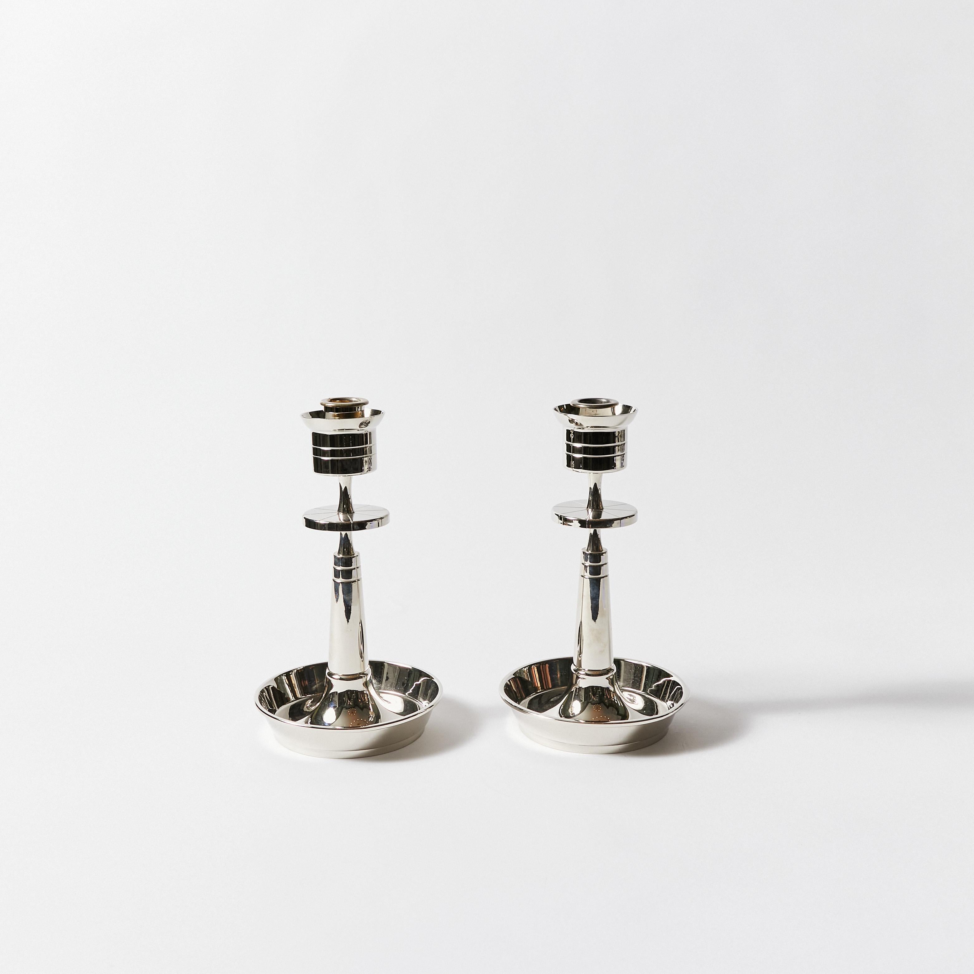 Mid-Century Modern Pair of Candle Holders by Tommi Parzinger for Dorlyn-Silversmiths