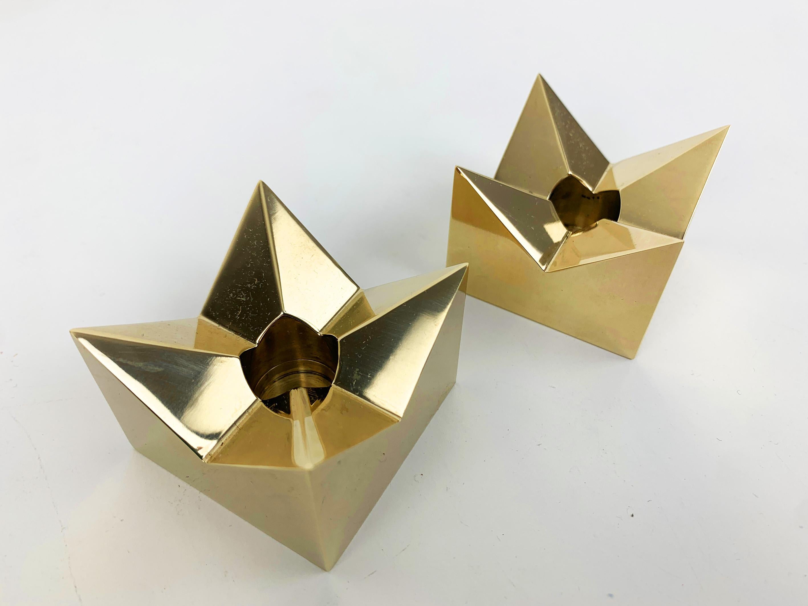 Pair of Candleholders in Brass by Pierre Forssell Skultuna Sweden 1960s In Good Condition For Sale In Vorst, BE