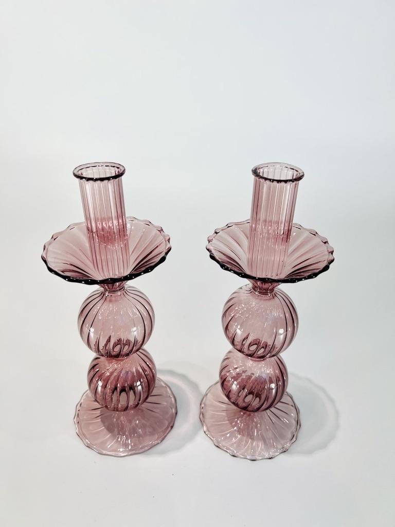 Pareja de candeleros de cristal de Murano atribuidos a Salviati hacia 1930 Estilo internacional en venta