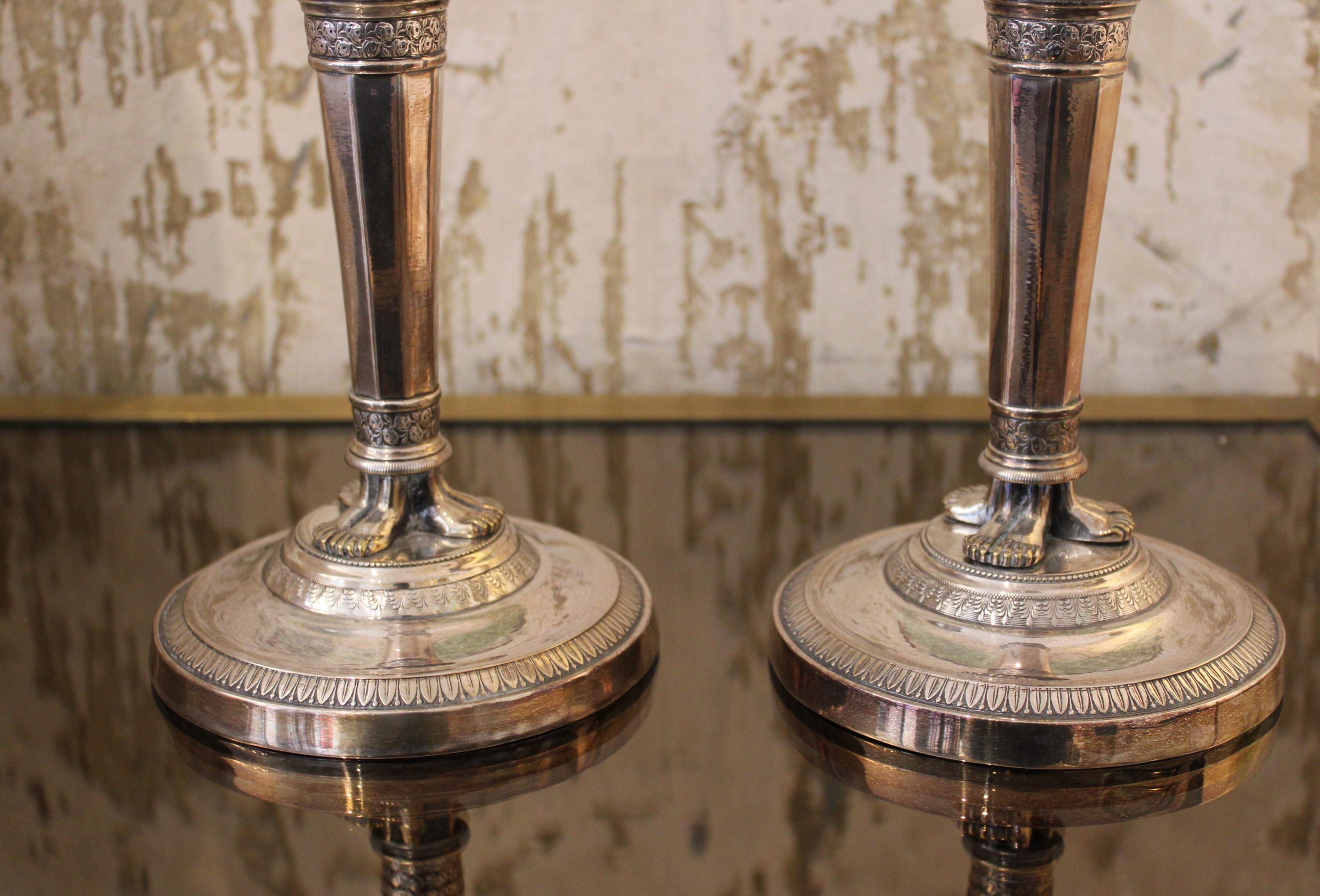 Pair of candlesticks in the style of Claude Galle, 19th century In Excellent Condition For Sale In Paris, FR