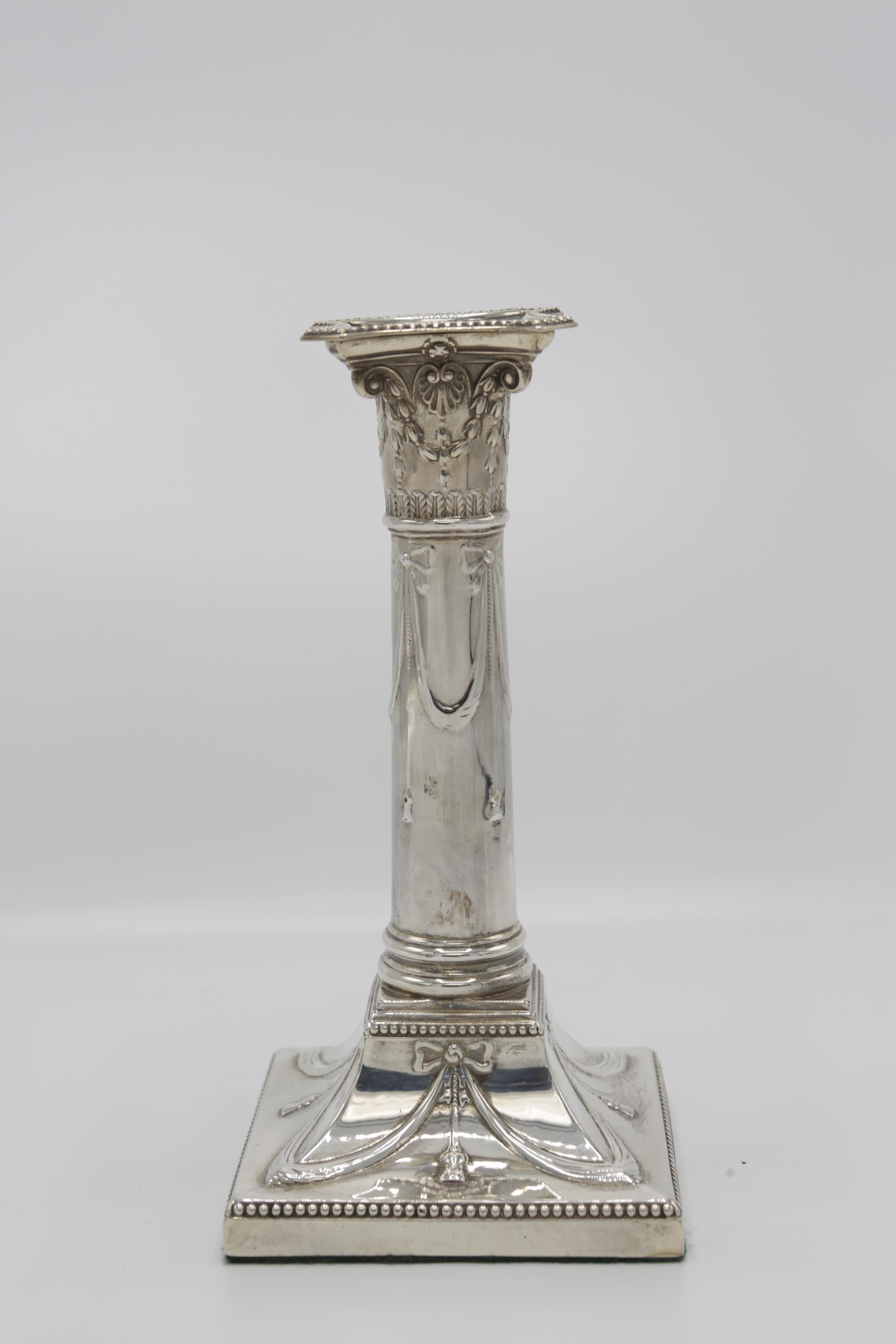 Early 20th Century Pair of Candlesticks, London 1909, 925 Sterling Silver, Hallmarked For Sale