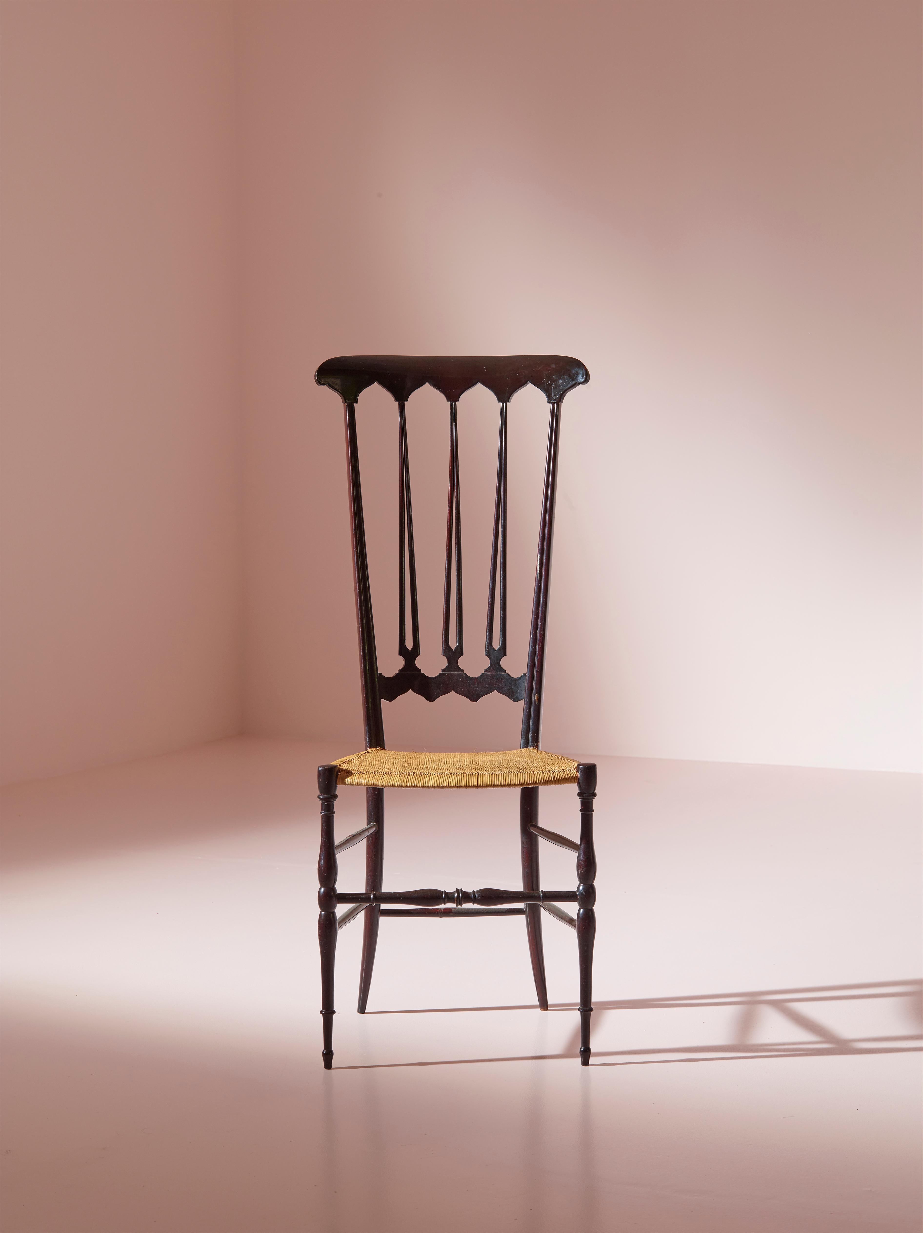 Paar Stühle „Spade“ aus Schilfrohr und Buche mit hoher Rückenlehne, hergestellt in Chiavari, Italien 1960er Jahre (Gehstock) im Angebot