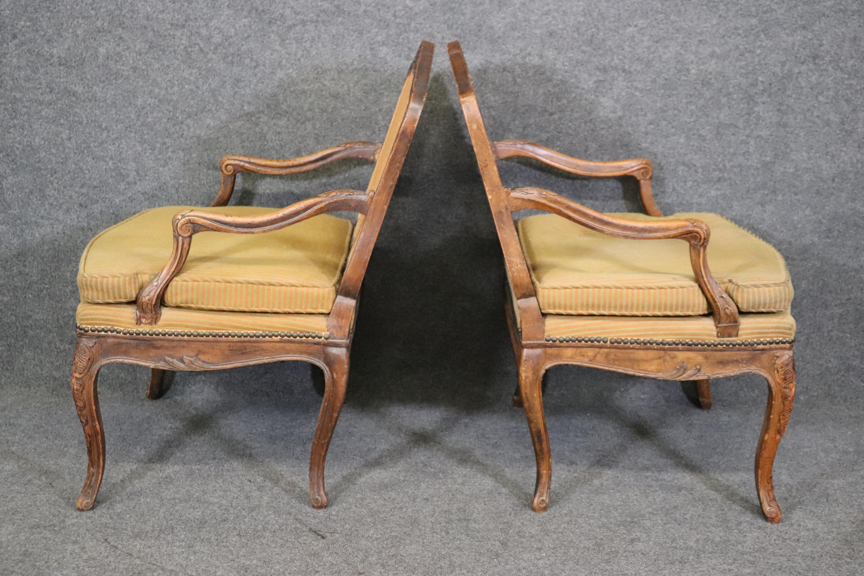 Pair of Cane Back French Louis XV Armchairs In Fair Condition For Sale In Swedesboro, NJ