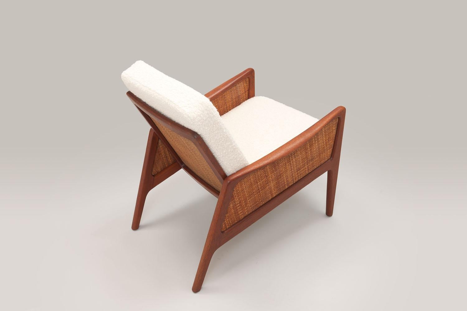 Scandinavian Modern Pair of Cane & Teak FD-151 Chairs by Peter Hvidt & Orla Mølgaard-Nielsen, 1956