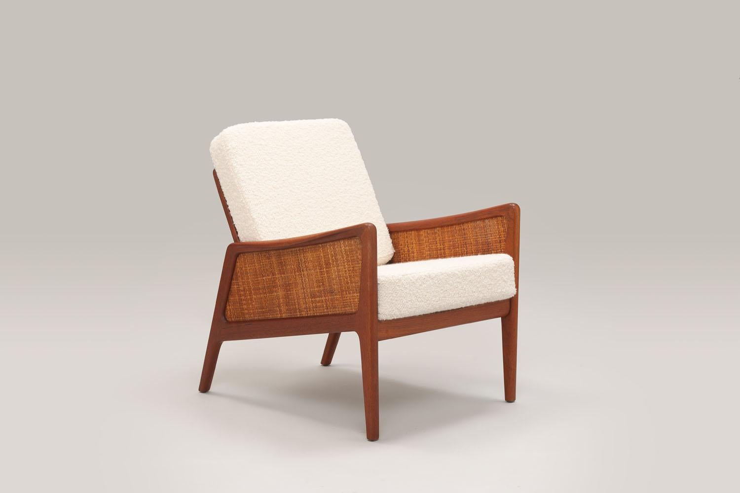 Pair of Cane & Teak FD-151 Chairs by Peter Hvidt & Orla Mølgaard-Nielsen, 1956 In Good Condition In Utrecht, NL