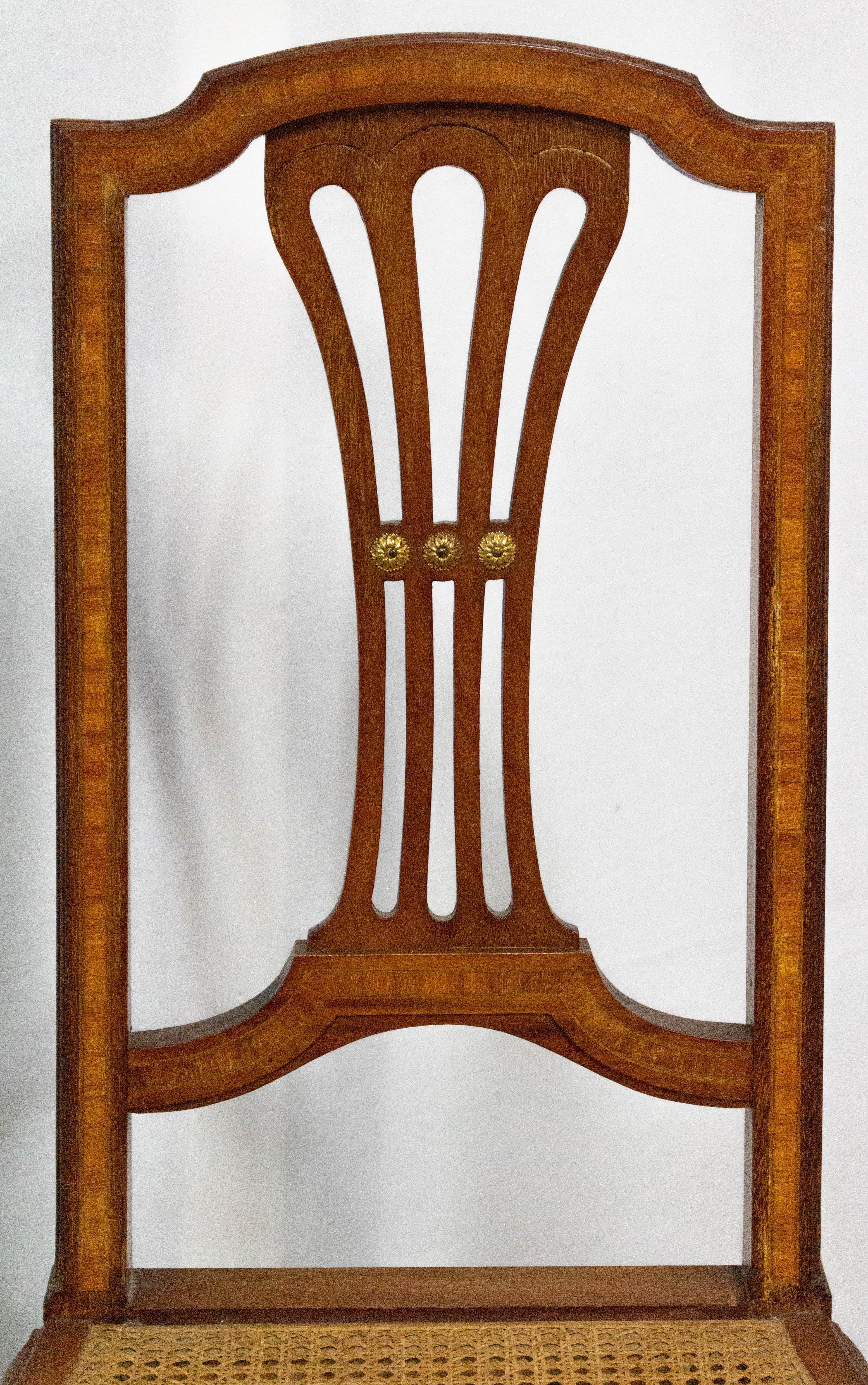 Paire de chaises de salle à manger ou chaises d'appoint cannées de style Louis XVI français en vente 2