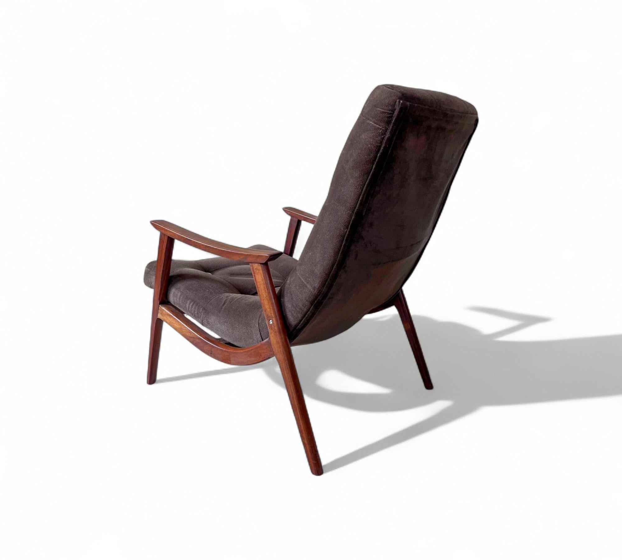 Pair of “Canoa” Armchairs in Wood & Fabric by Gelli, c. 1960s For Sale 3