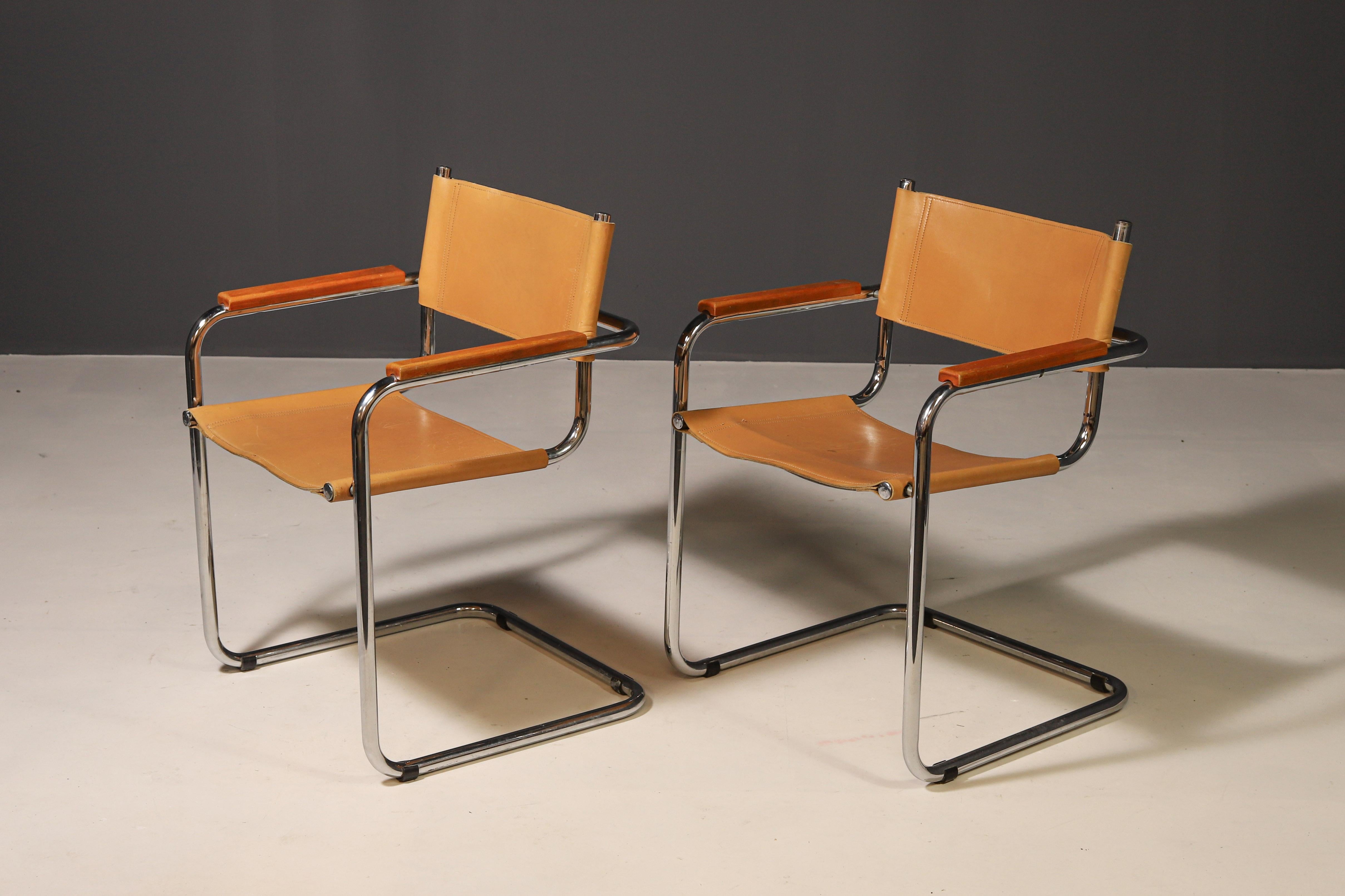 Pair of Cantilever Tubular Steel Armchairs by Marcel Breuer, 1970´s For Sale 9