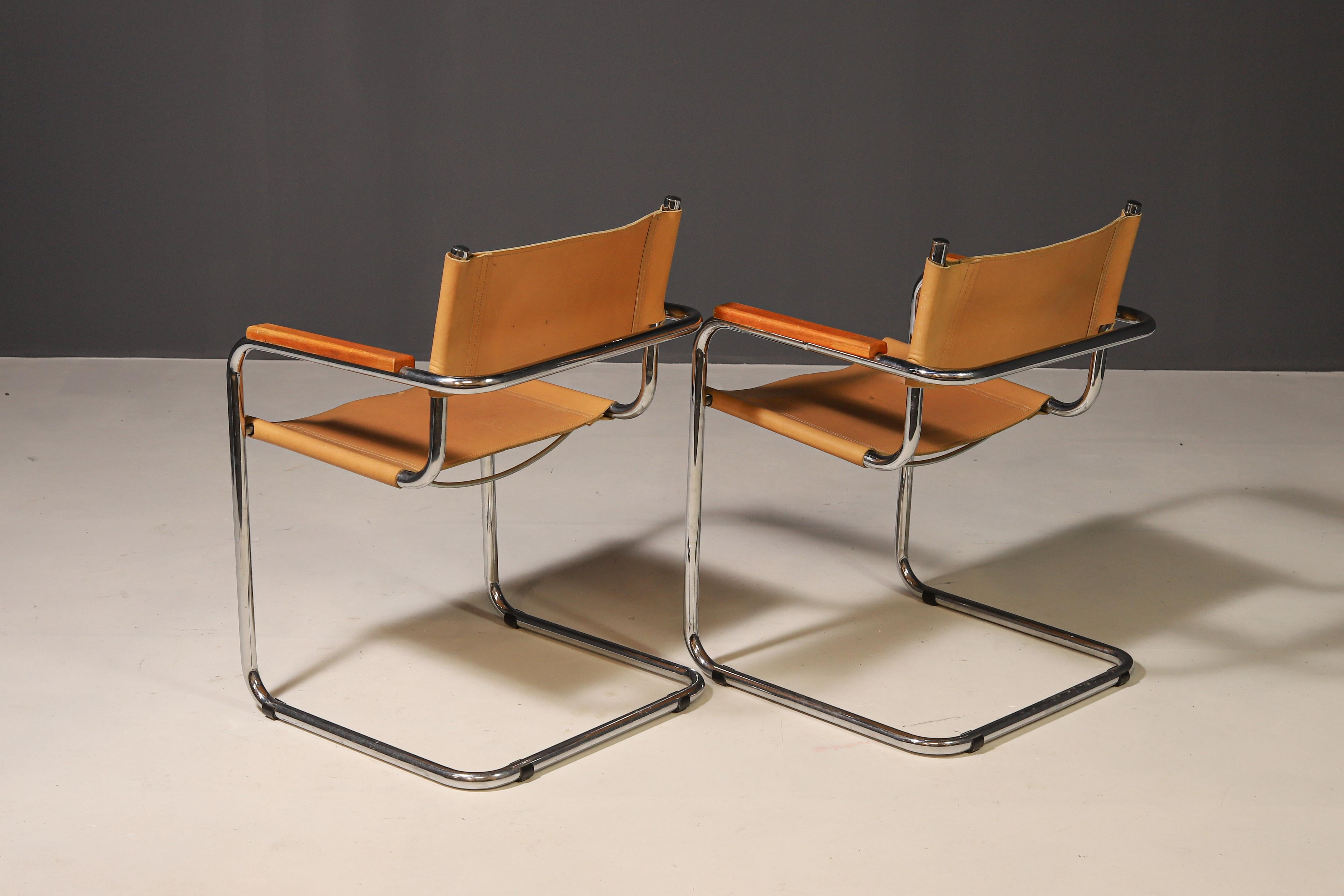 Pair of Cantilever Tubular Steel Armchairs by Marcel Breuer, 1970´s For Sale 11