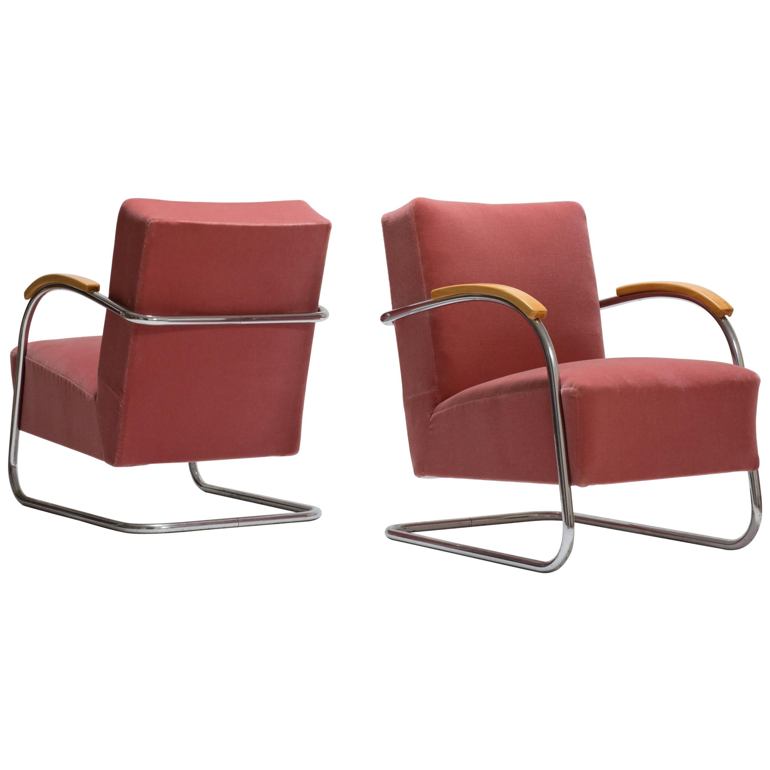 Pair of Cantilever Tubular Steel Bauhaus Armchairs by Thonet Mohair Upholstery For Sale