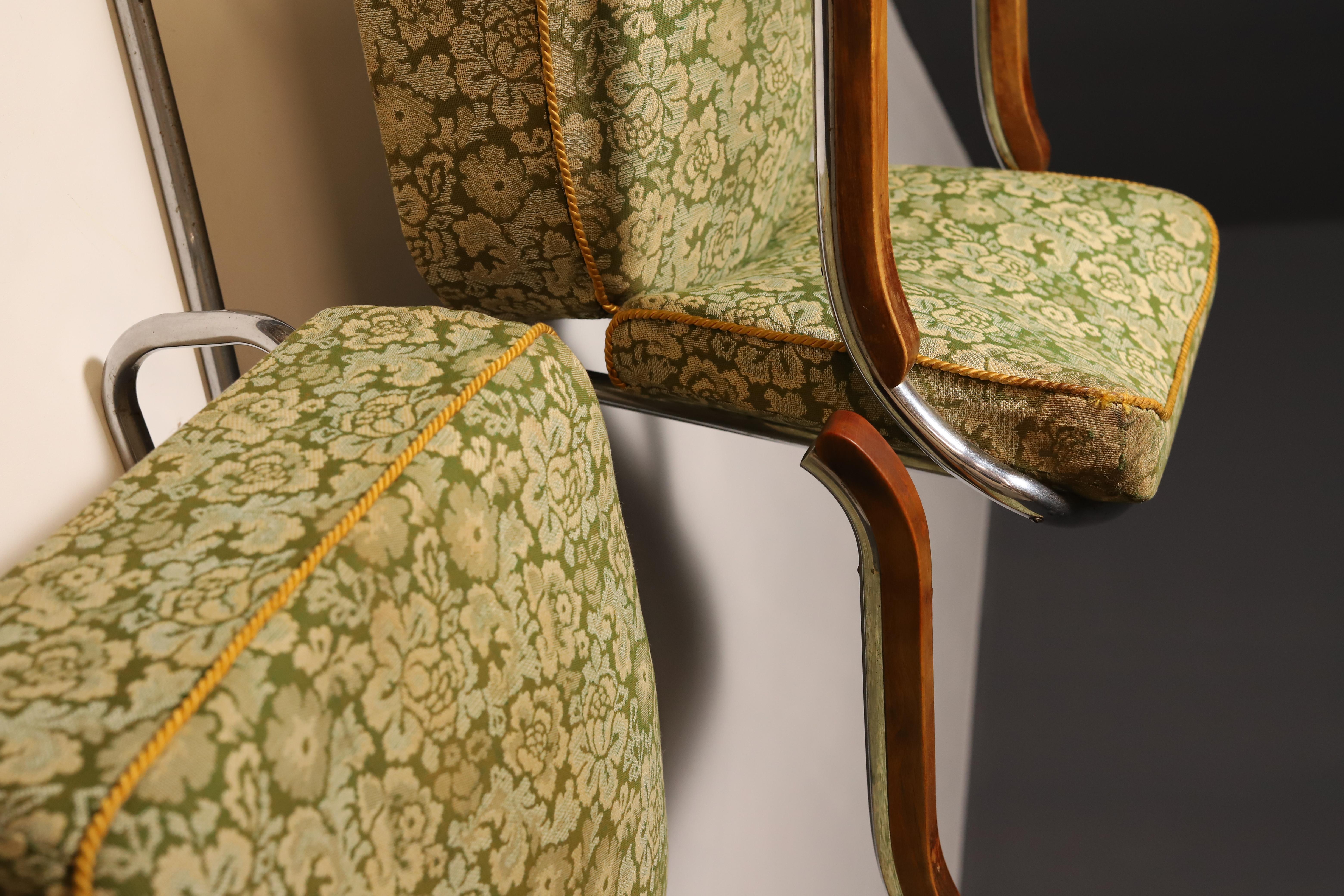 Pair of Cantilever Tubular Steel Armchairs for Kovona, Czechoslovakia, 1950’s For Sale 9