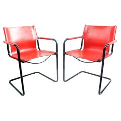 Paire de chaises d'appoint en porte-à-faux, signées Matteo Grassi, Italie, 1970