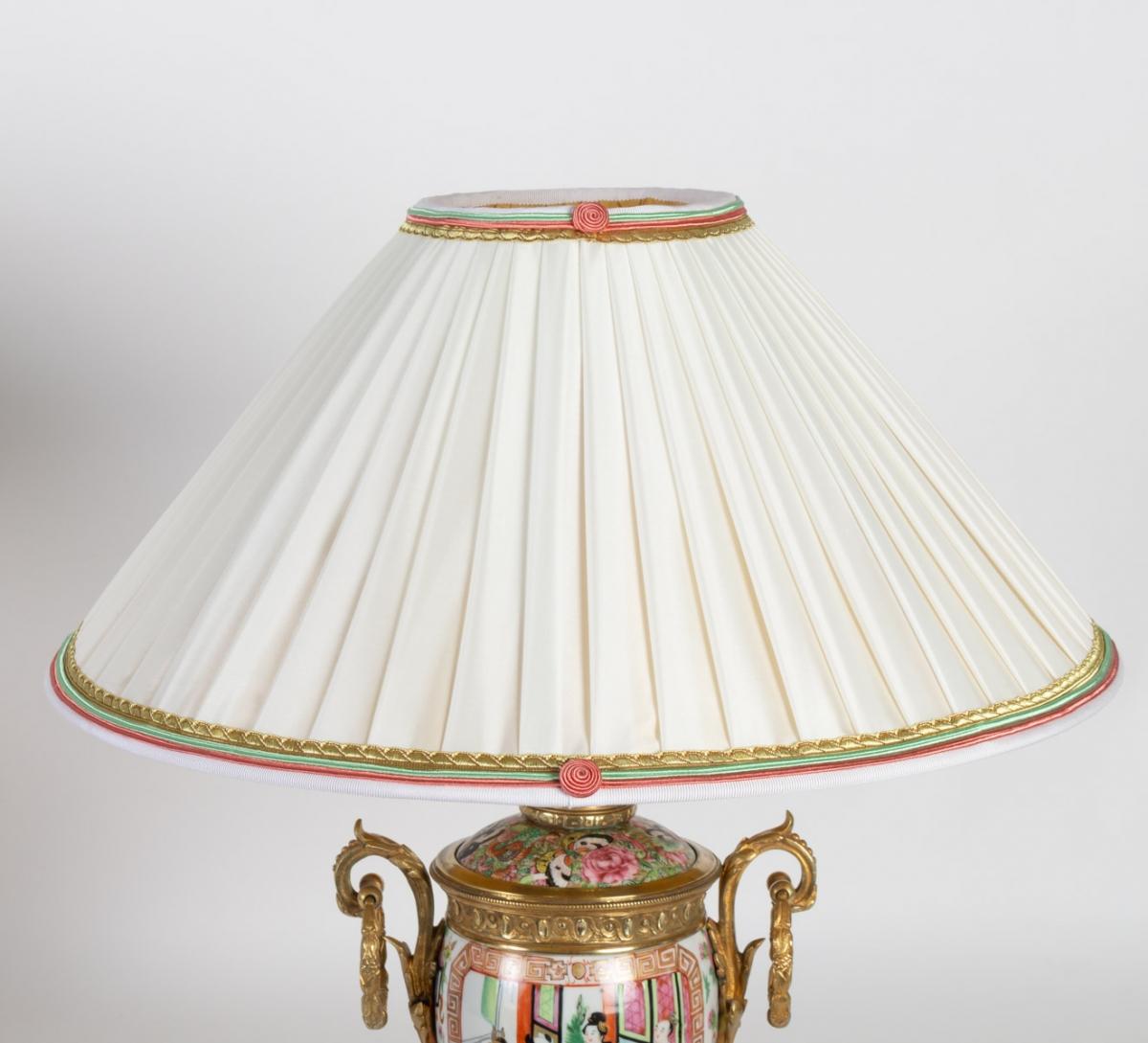Chinoiserie Pair of Canton Porcelain Lamps, Pink Family, 19th Century