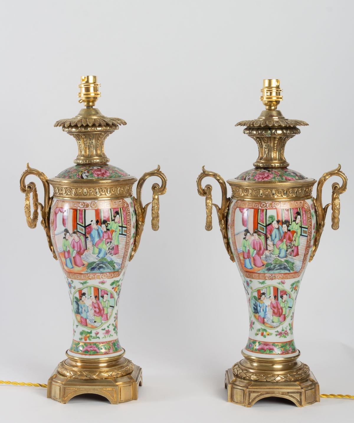 Pair of Canton Porcelain Lamps, Pink Family, 19th Century In Good Condition In Saint-Ouen, FR