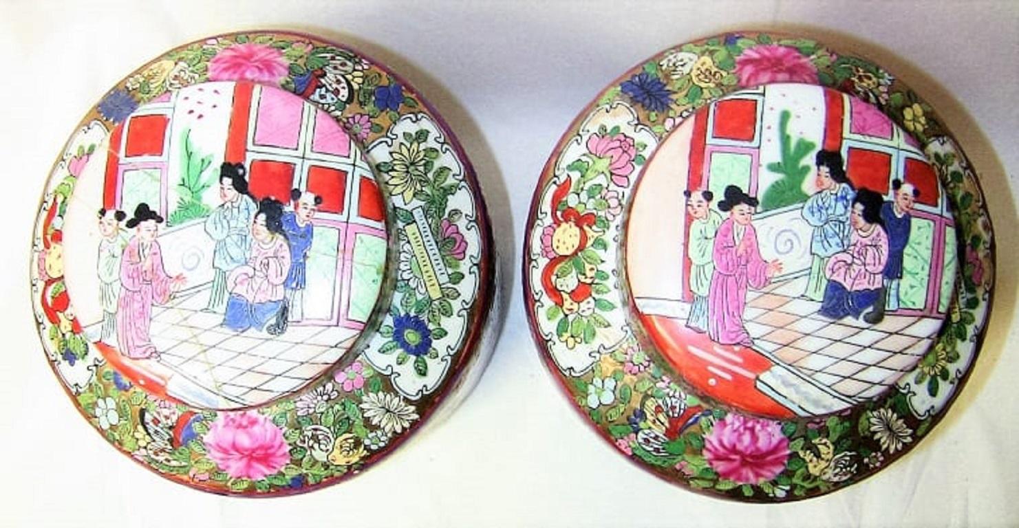 Chinese Pair of Cantonese Famille Rose Large Lidded Ginger Jars
