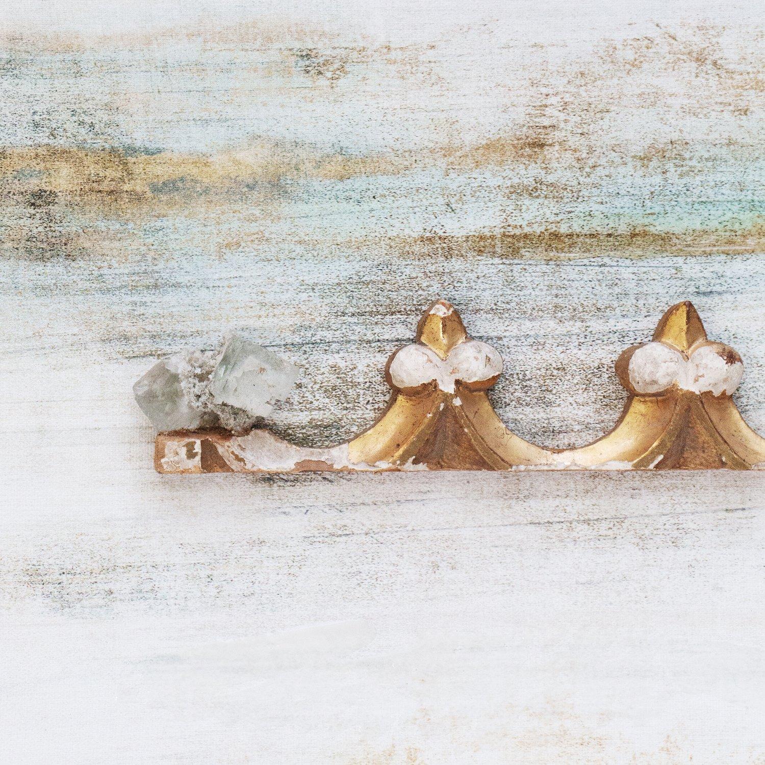 Cristal Paire de toiles décorées de fragments de bois du XVIIIe siècle et de cristaux Faden en vente