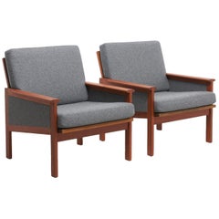 Pair of Capella Lounge Chairs by Illum Wikkelsø, 1959