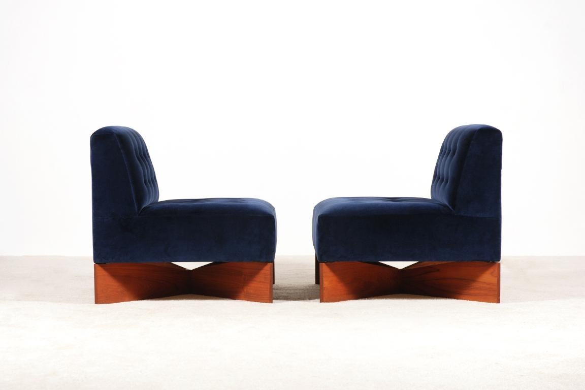 Mid-Century Modern Pair of 