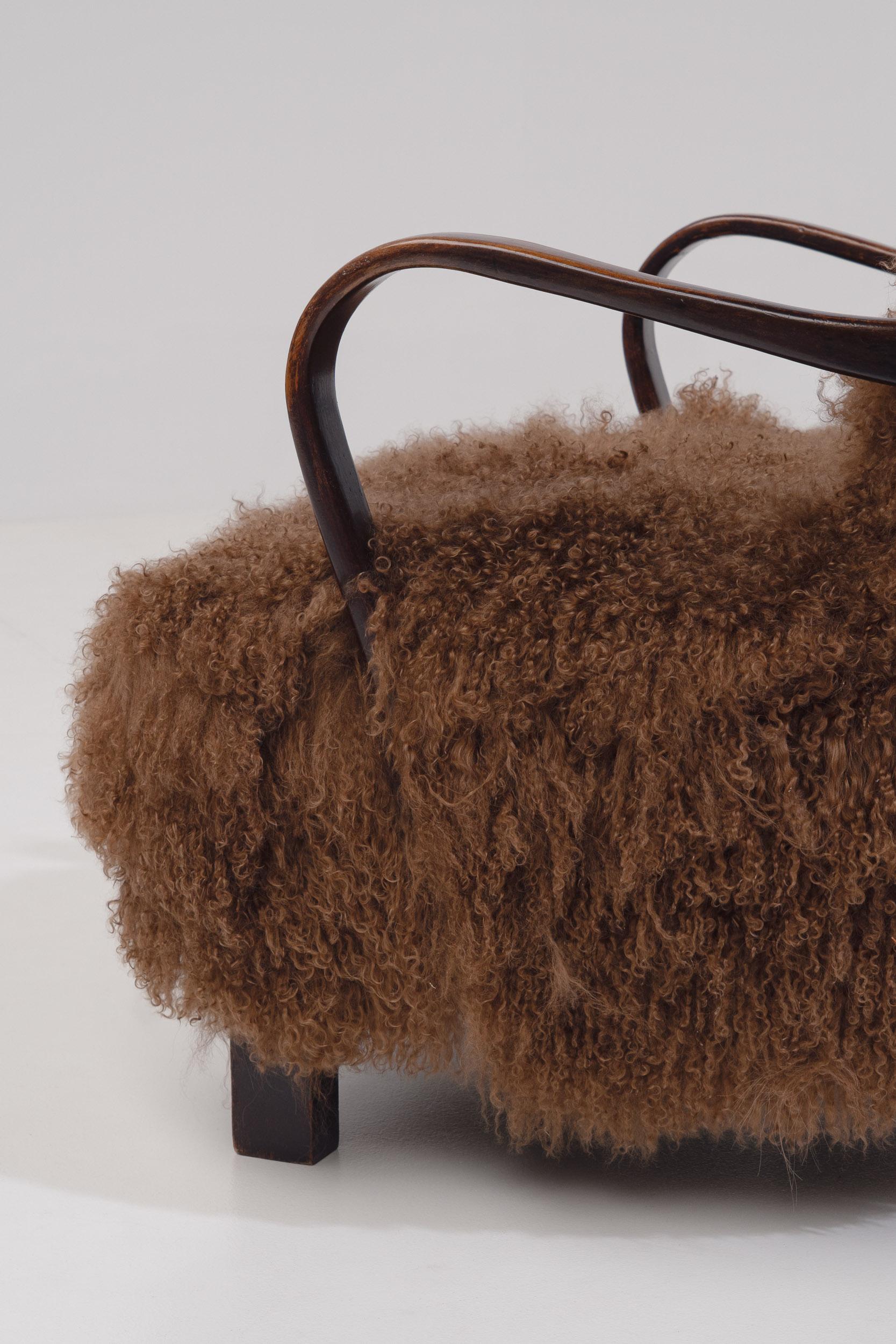 Pair of Caramel Scandinavian Art Deco Armchairs in Mongolian Sheepskin, 1950s For Sale 4