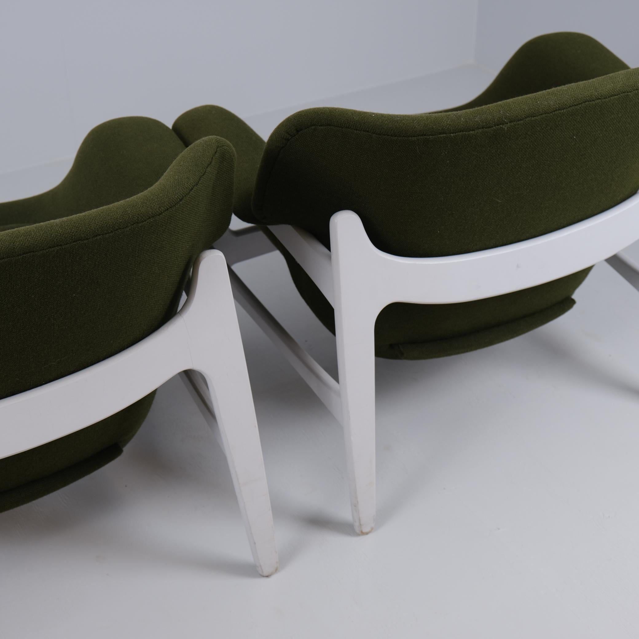 Fabric Pair of Carin Bryggman Armchairs in Green and White, Boman Oy Mid 20th Century For Sale