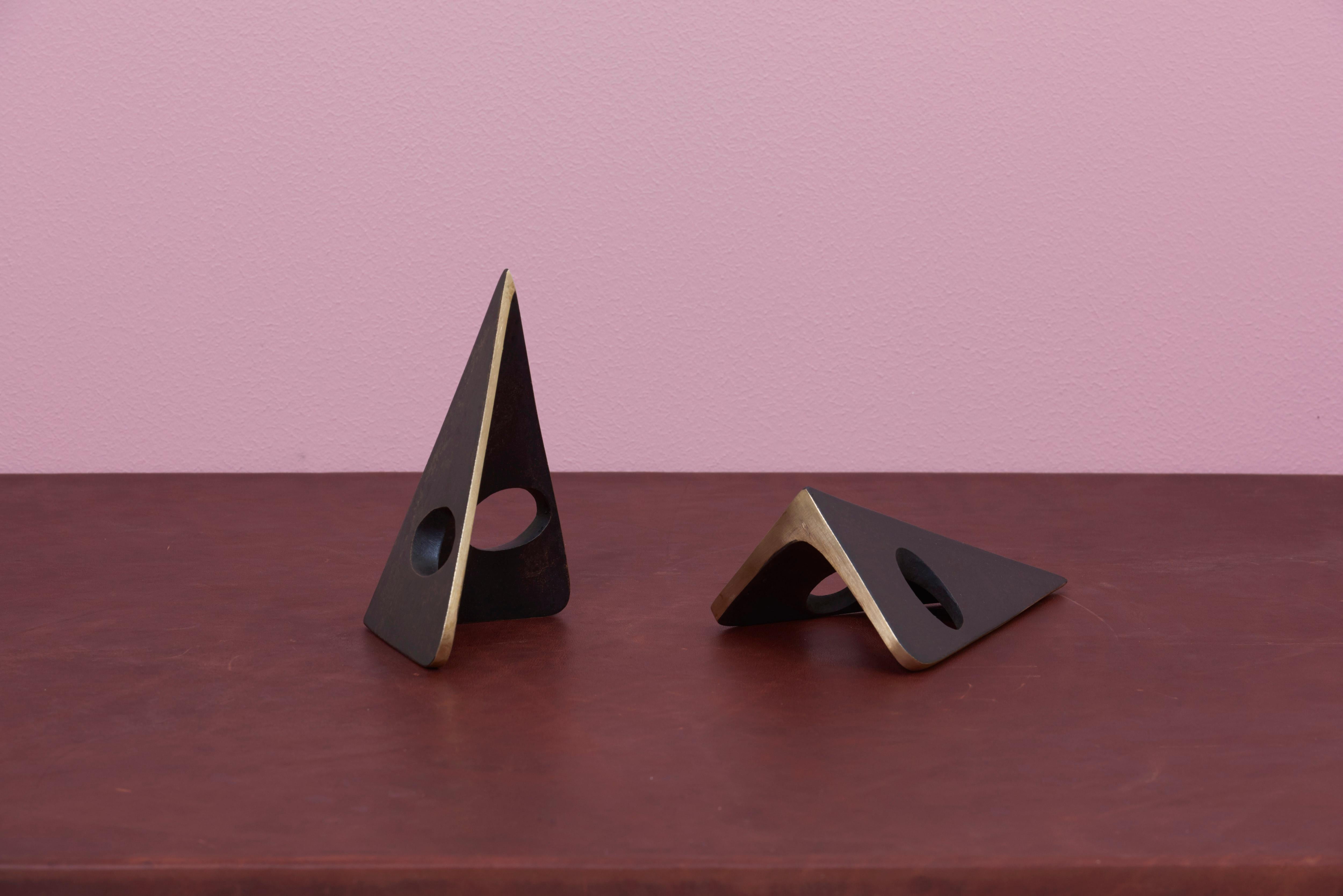 Mid-20th Century Pair of Carl Auböck Bookends #4100 in a Patina and Polish Brass Mix For Sale