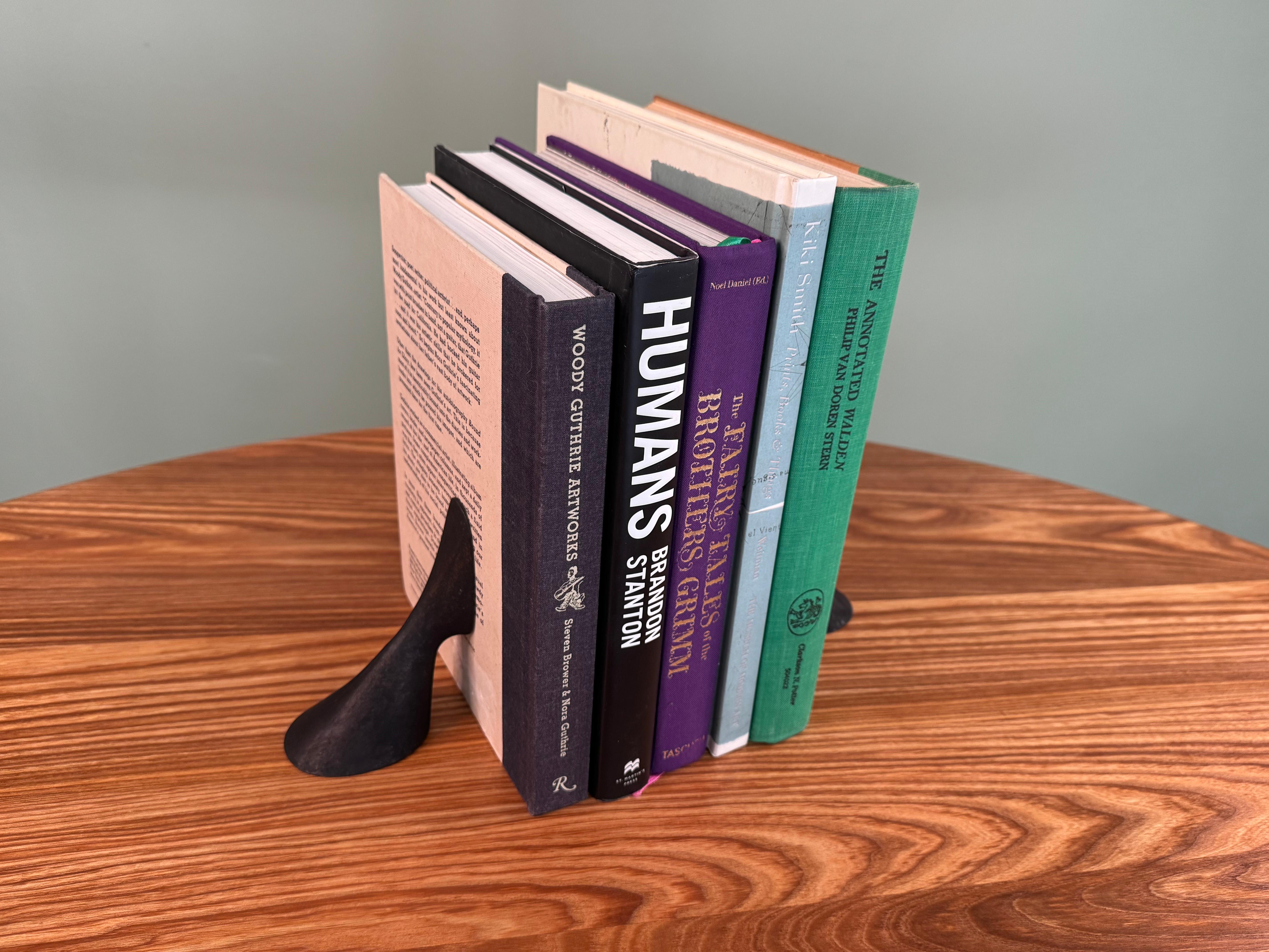 Paire de serre-livres en laiton Carl Auböck, modèle 3651 en vente 1