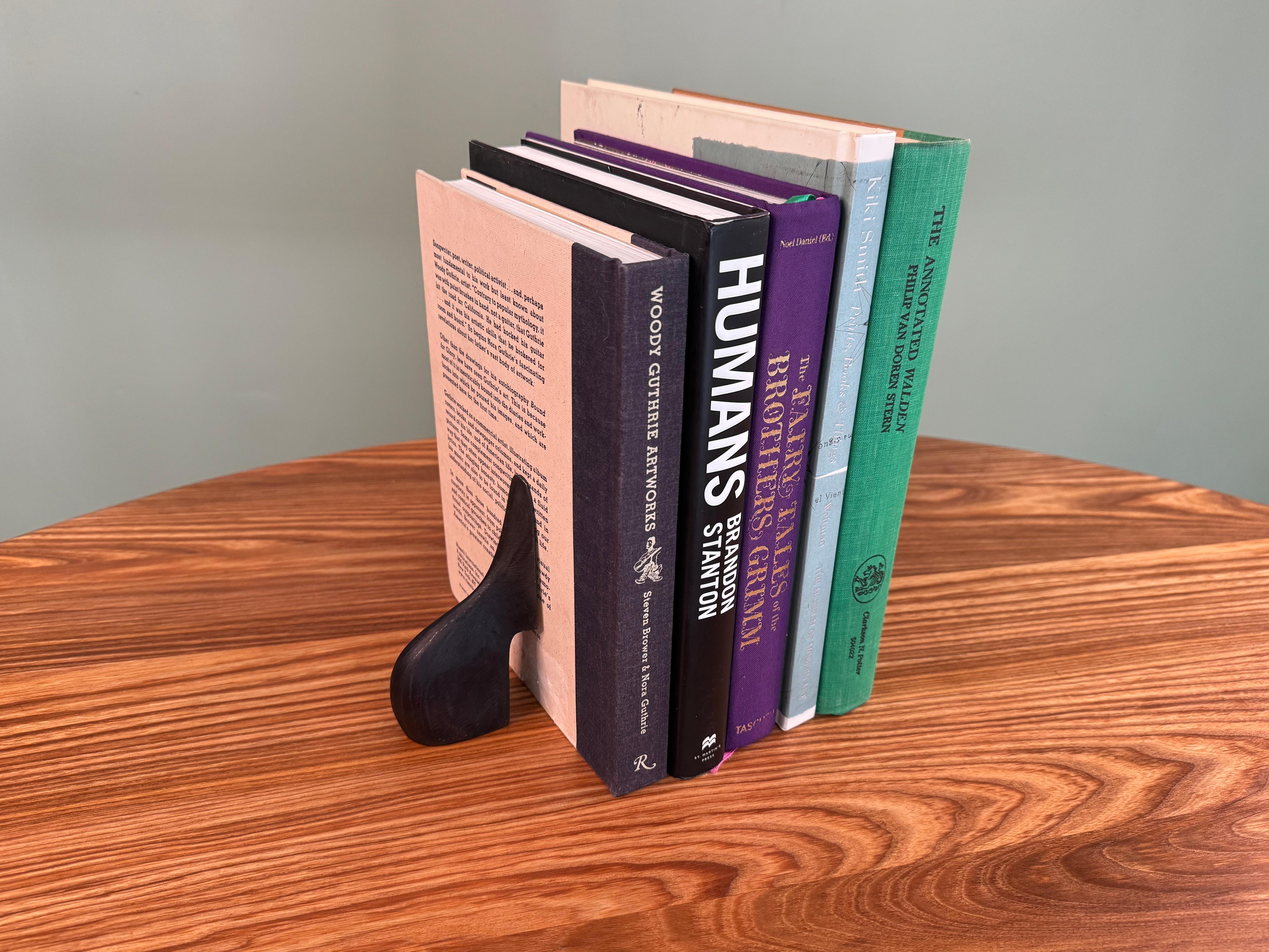 Paire de serre-livres en laiton Carl Auböck modèle #3652 en vente 4