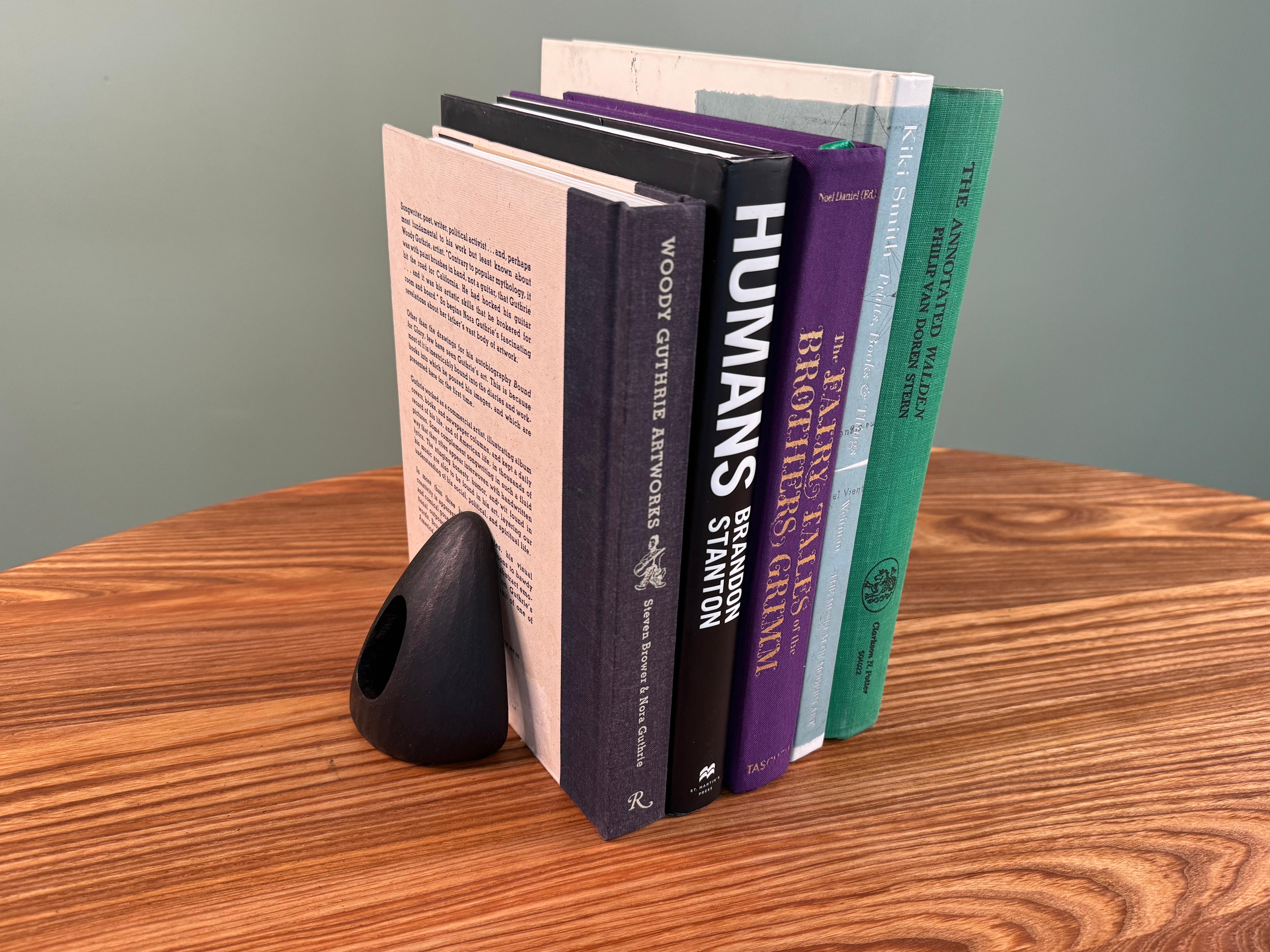 Mid-Century Modern Paire de serre-livres en laiton Carl Auböck, modèle 4635 en vente