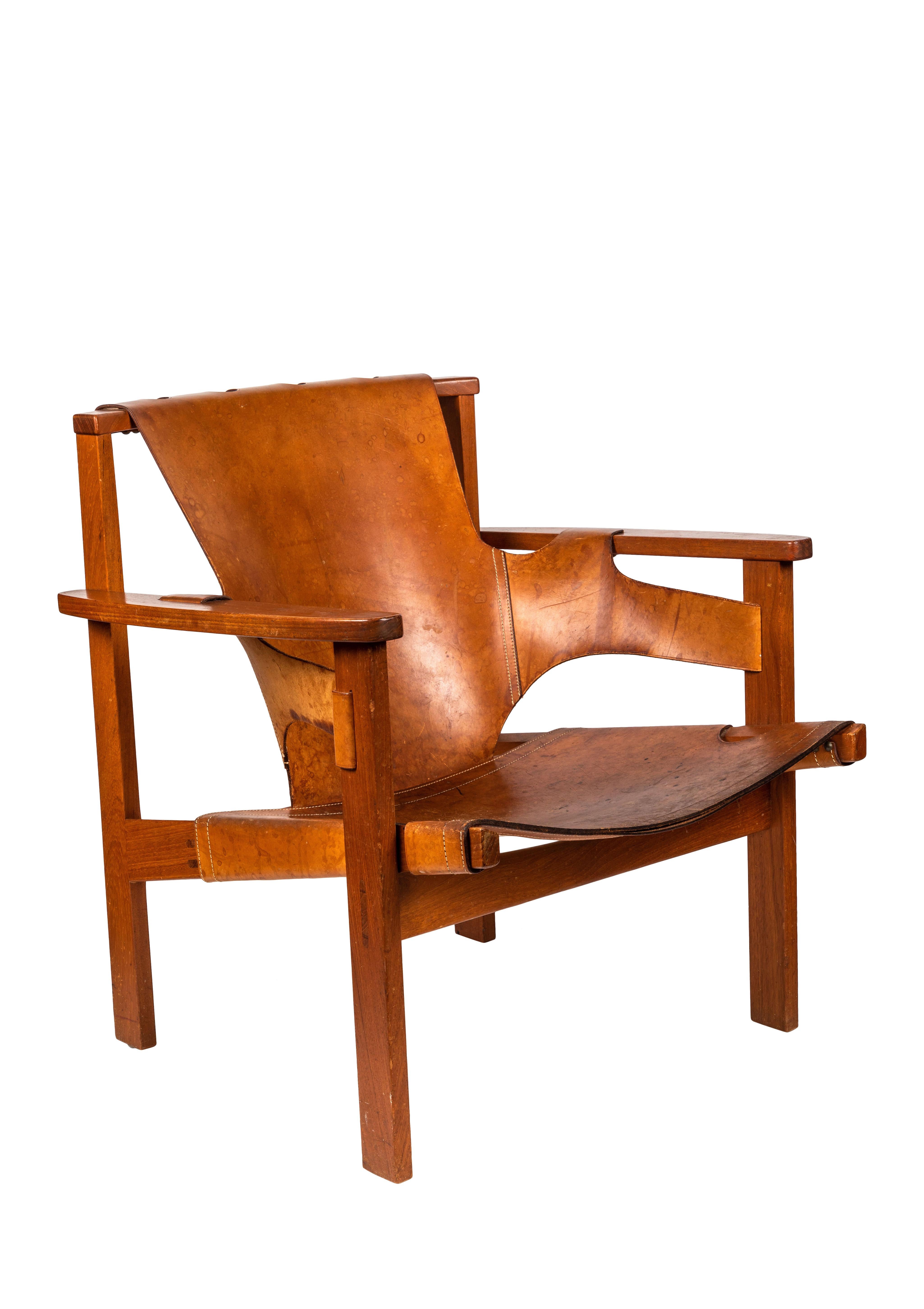 Pair of Carl Axel Acking 'Trienna' Chairs in Patinated Brown Leather, circa 1957 5