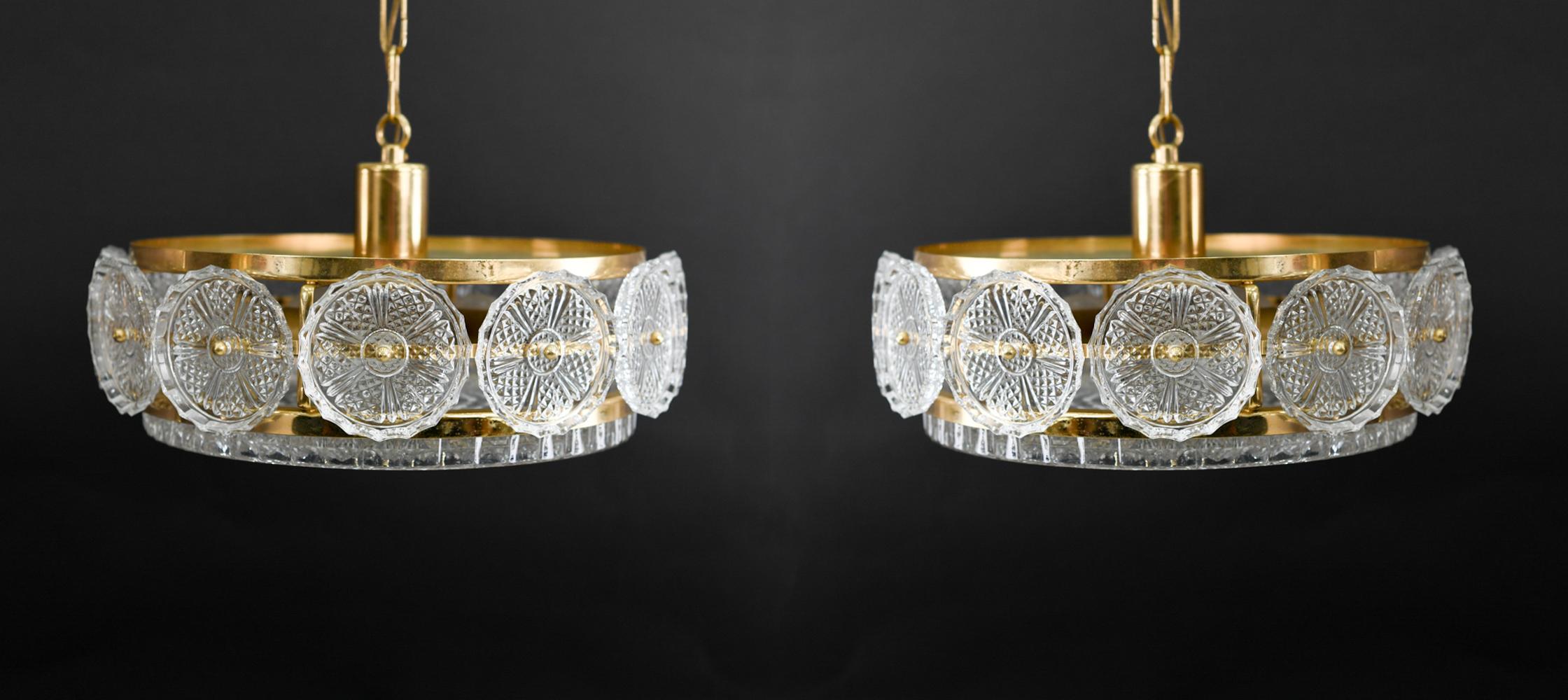 Pair of Carl Fagerlund for Orrefors Chandeliers, circa 1960s 5