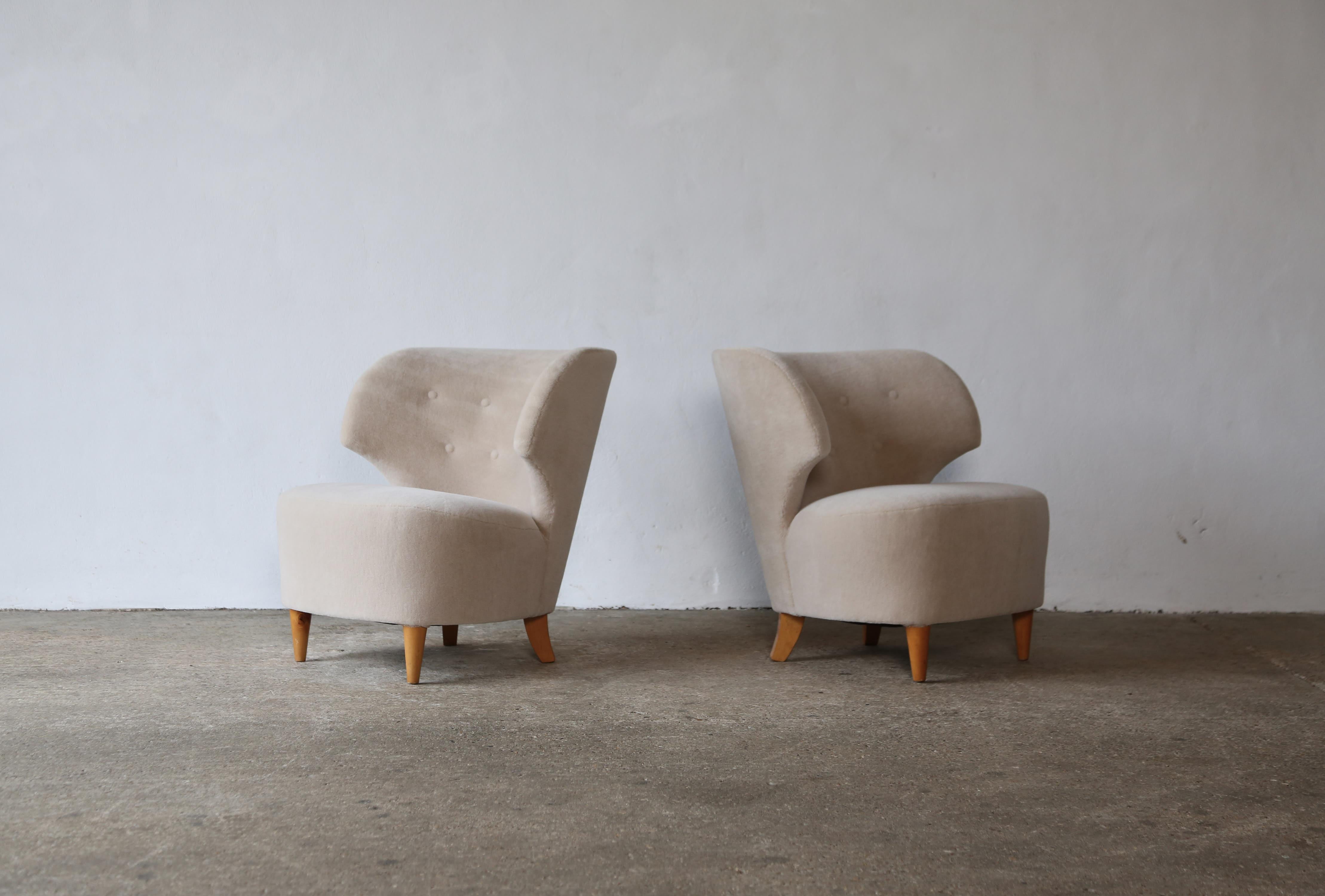 Pair of Carl-Johan Boman Chairs, Finland, 1940s, Newly Upholstered in Alpaca 4