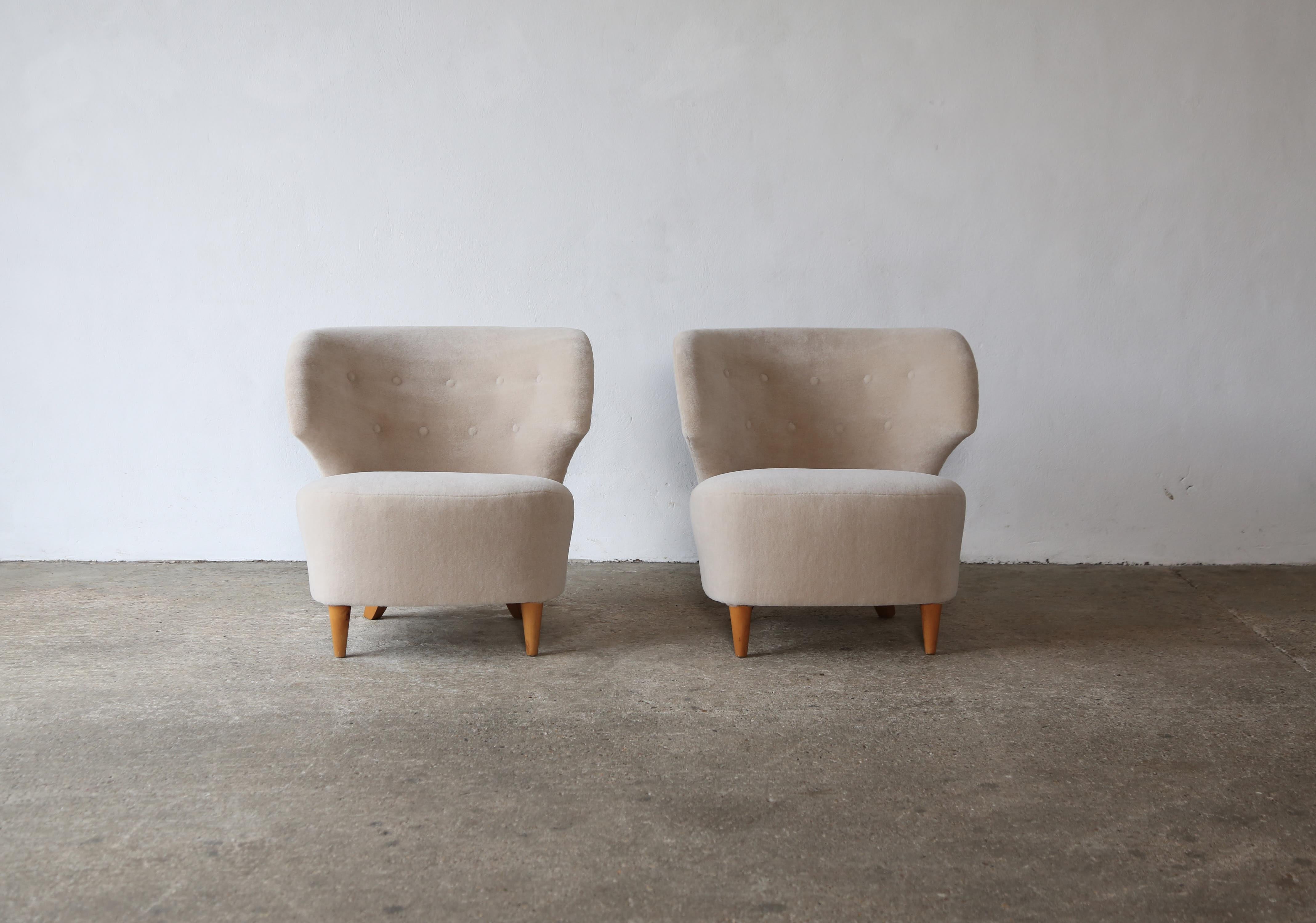 Pair of Carl-Johan Boman Chairs, Finland, 1940s, Newly Upholstered in Alpaca For Sale 5