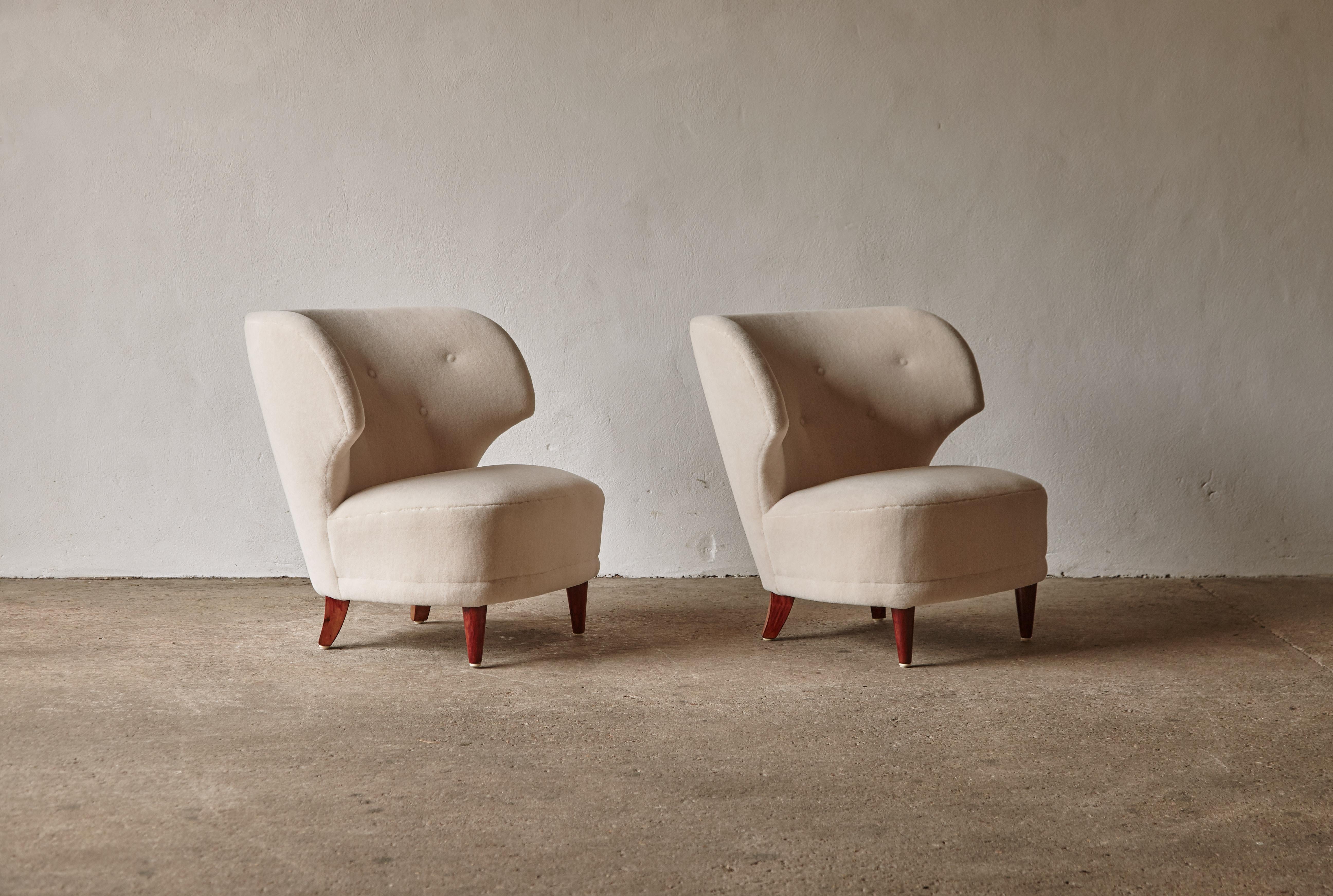 20th Century Pair of Carl-Johan Boman Chairs, in Pure Alpaca, Finland, 1940s