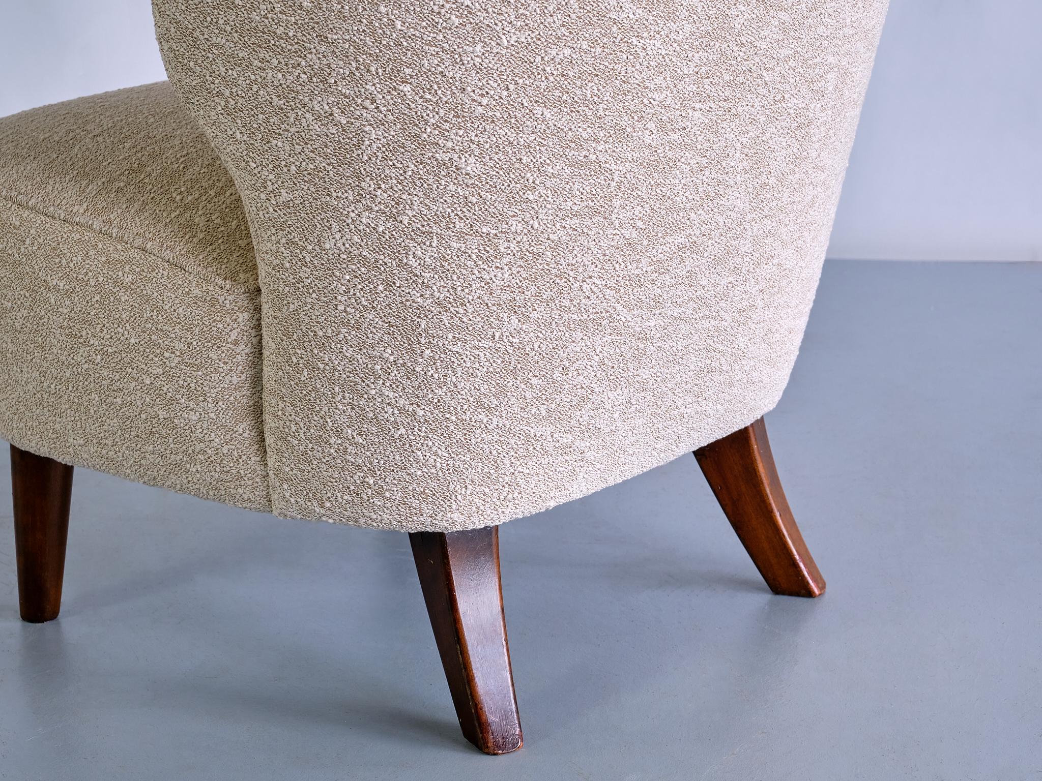 Pair of Carl-Johan Boman Easy Chairs in Élitis Fabric and Beech, Finland, 1940s 6