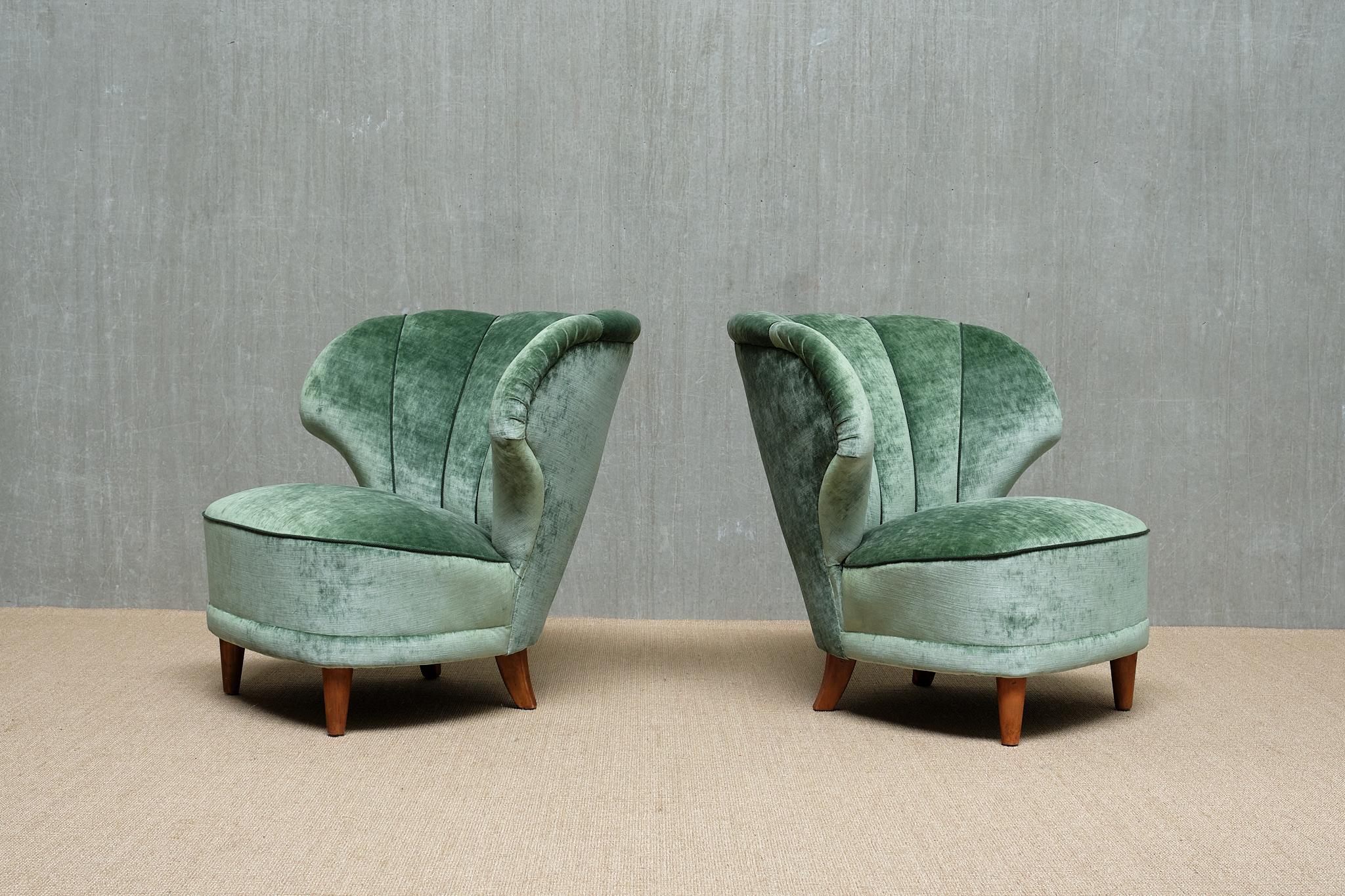 Paire de chaises longues Carl-Johan Boman en velours vert jade, Finlande, années 1950 en vente 10