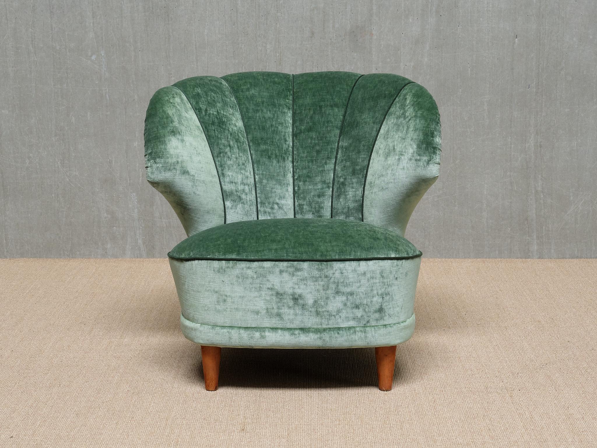 Paire de chaises longues Carl-Johan Boman en velours vert jade, Finlande, années 1950 en vente 2
