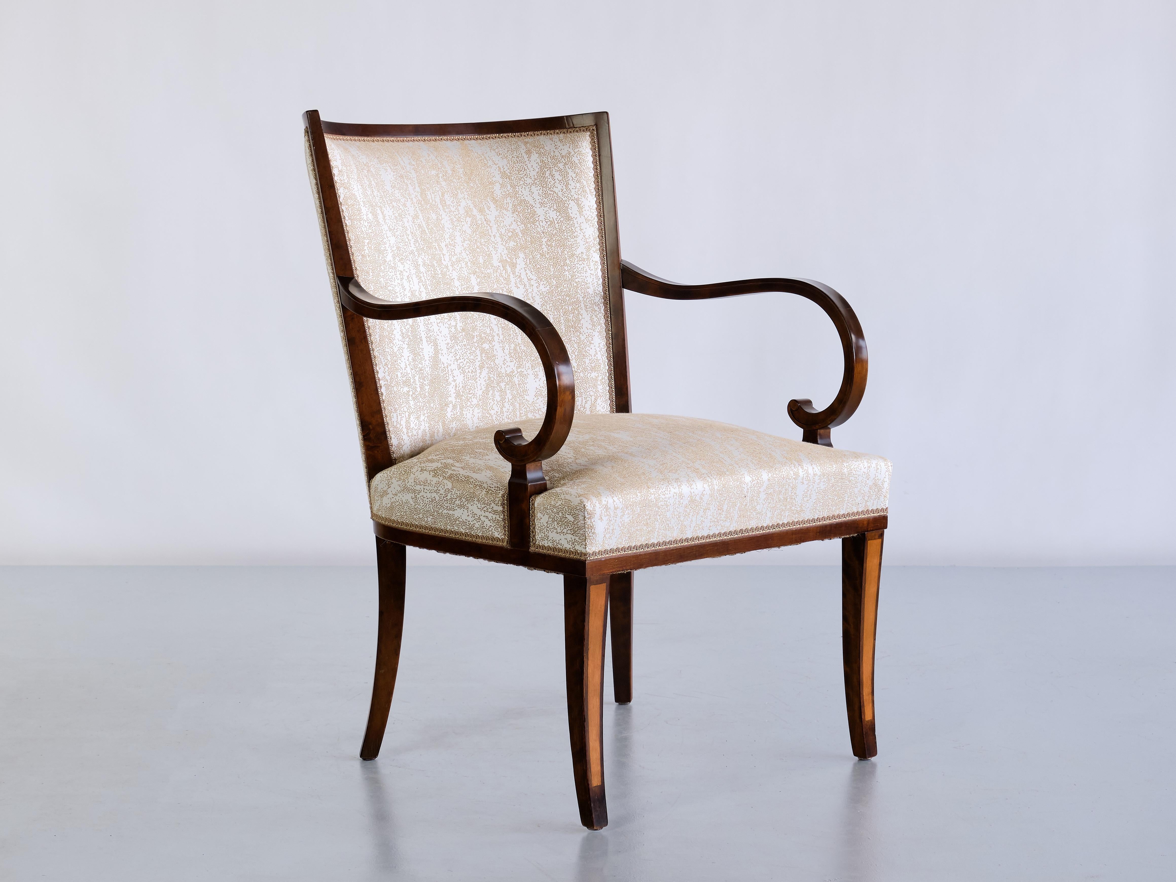 Tissu d'ameublement Paire de fauteuils Carl Malmsten en bouleau et bois de citronnier, Bodafors, Suède, années 1930 en vente