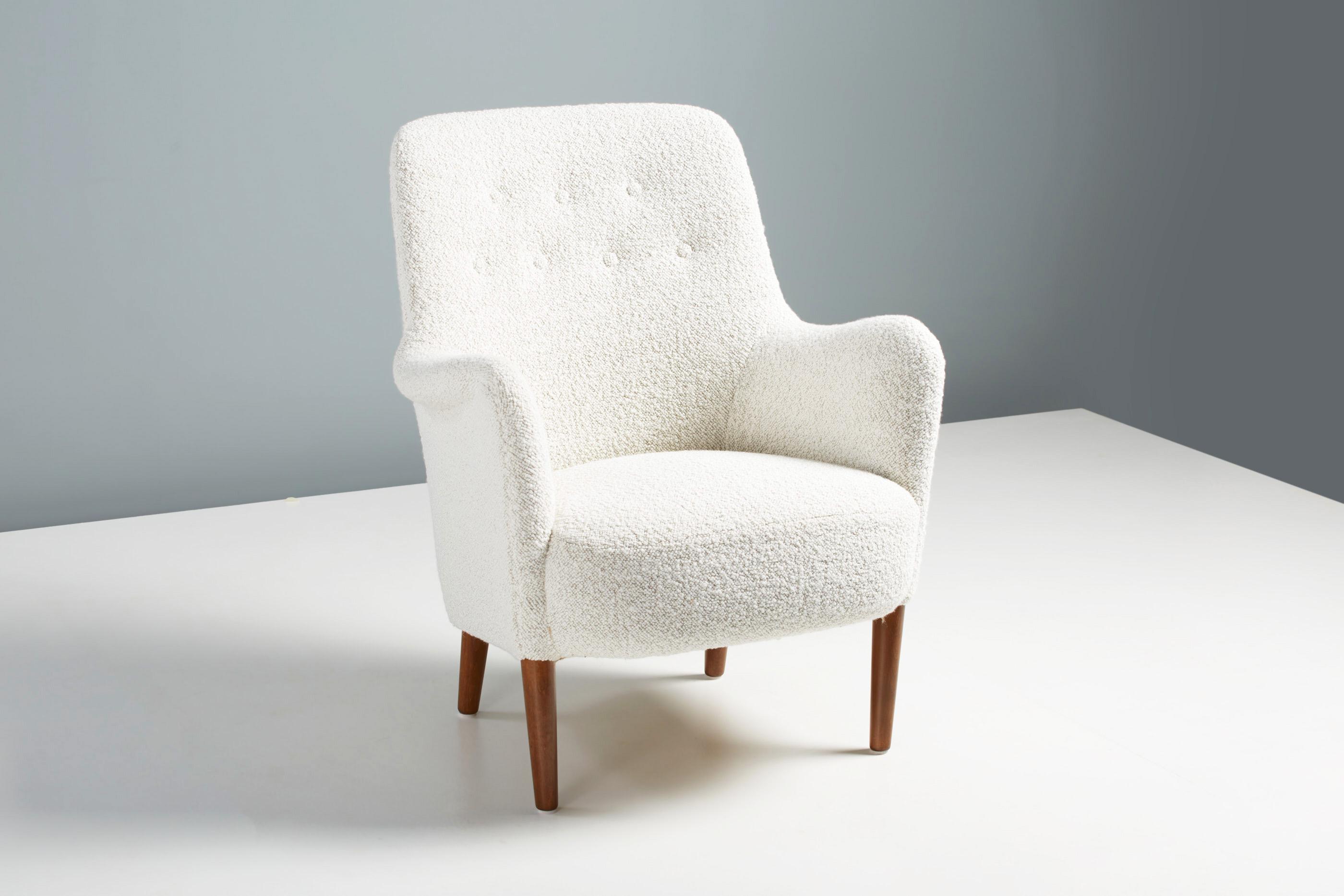 Milieu du XXe siècle Paire de fauteuils Carl Malmsten, vers les années 1950 en vente