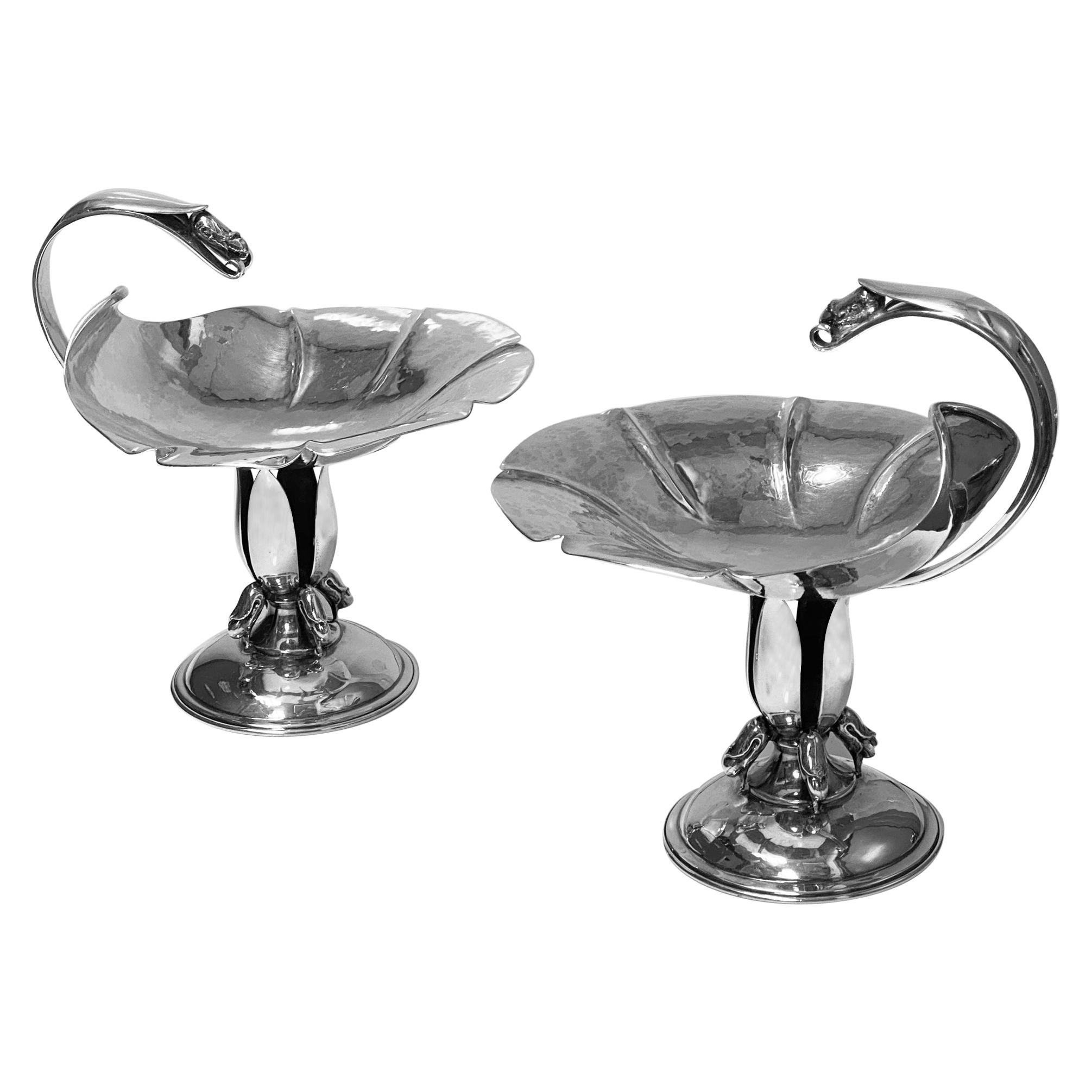 Pair of Carl Poul Petersen Sterling Silver Compotes Montreal, circa 1940 For Sale