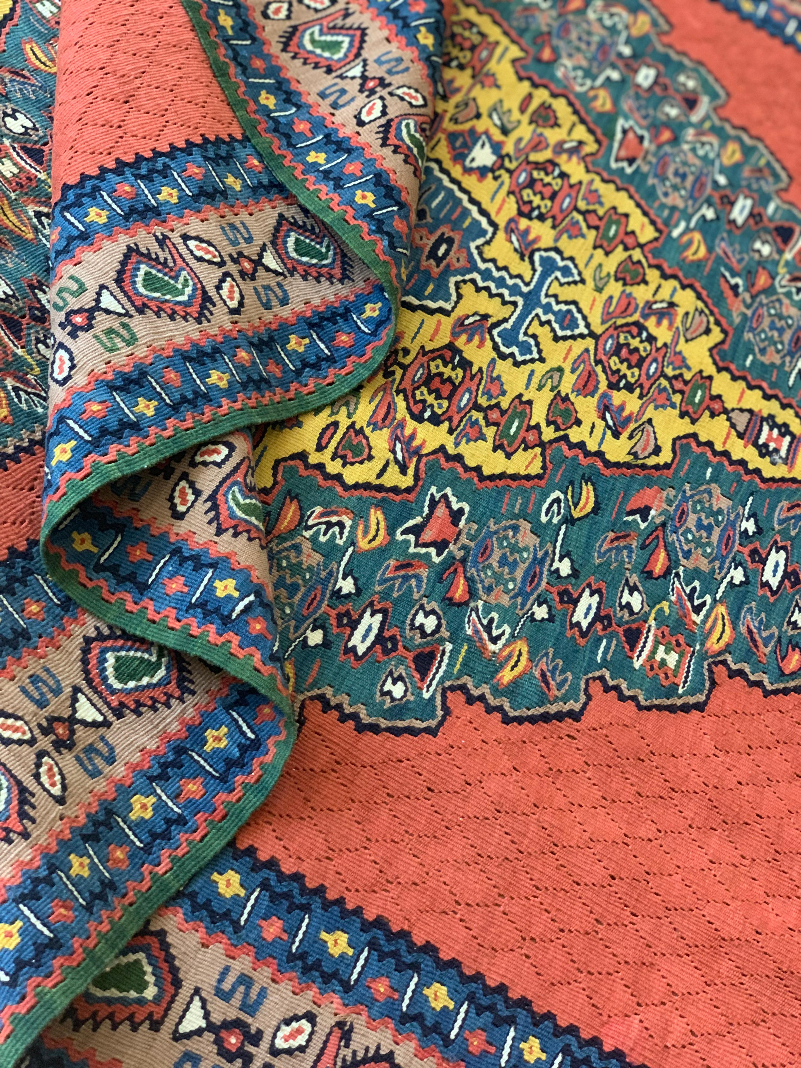 Pareja de alfombras Kilim Alfombras de lana y seda tejidas a mano de forma plana Seda en venta