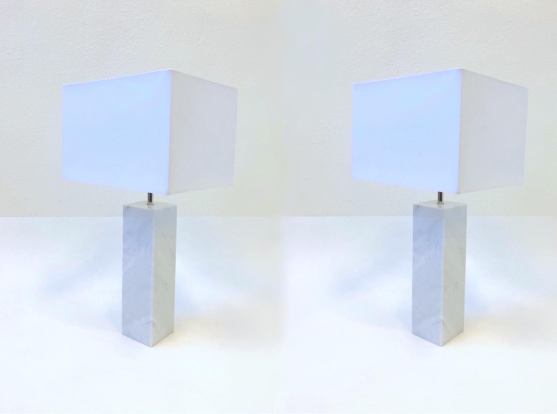 Modern Pair of Carrara Marble and Nickel Table Lamps by Nessen For Sale