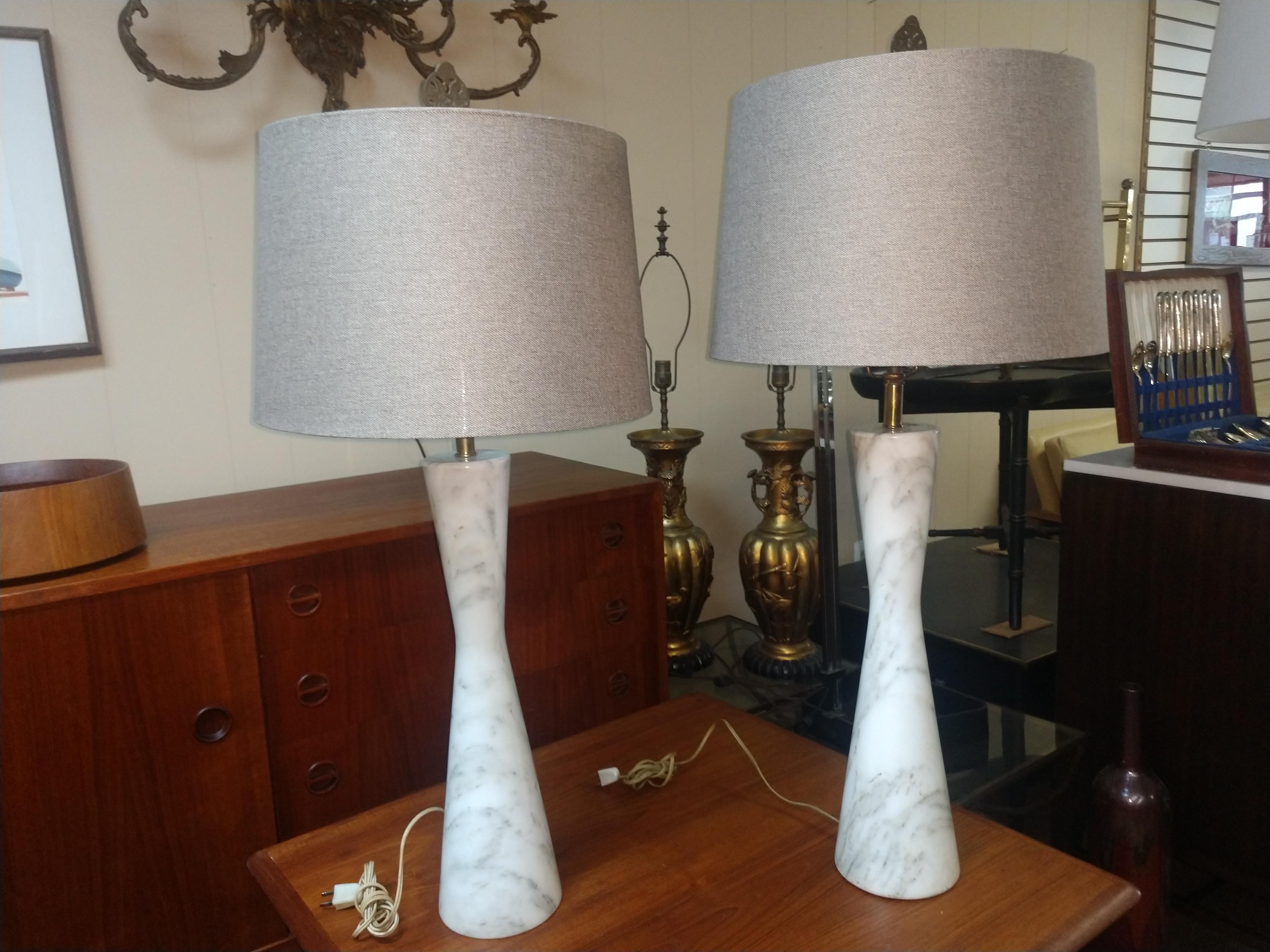 Brass Pair of Carrara Marble Mid Century Tall Hour Glass Shape Table Lamps For Sale