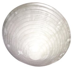 Coppia di lampade in alabastro intagliato, vendute singolarmente