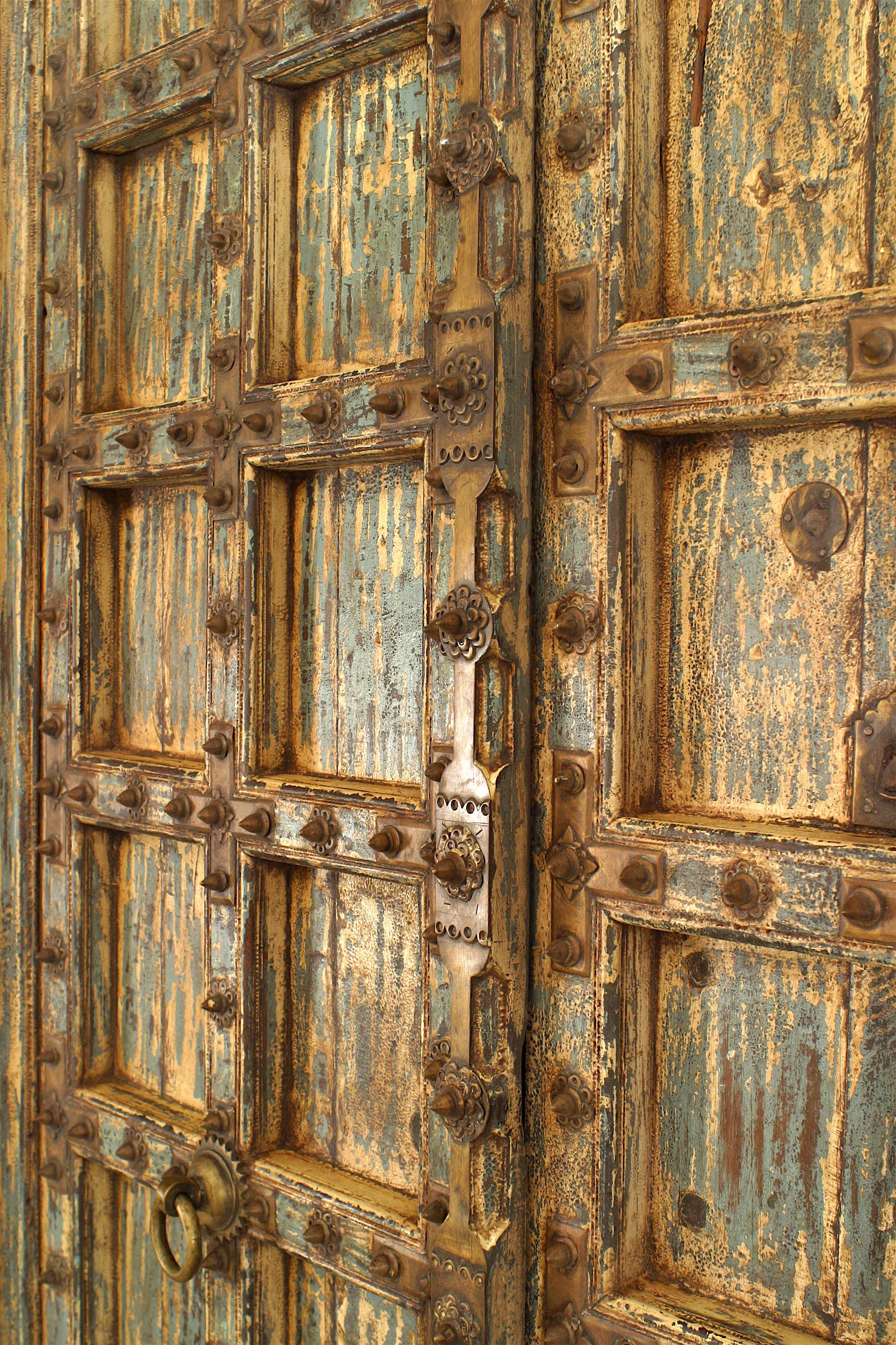 19th Century Pair of Indian Blue and White Painted Carved Doors For Sale