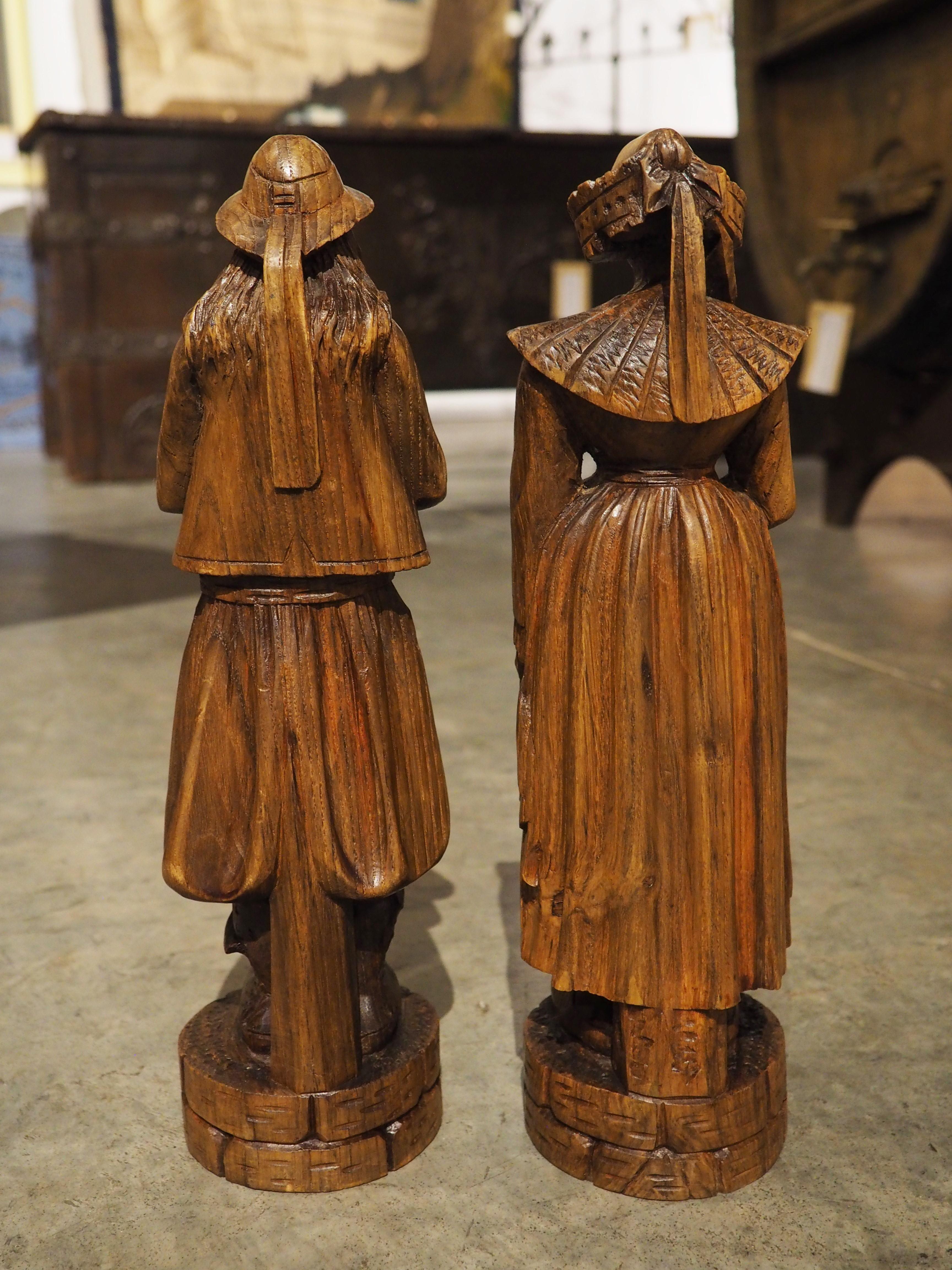 Pair of Carved Antique Breton Figures, Brittany France, Early 1900s 4
