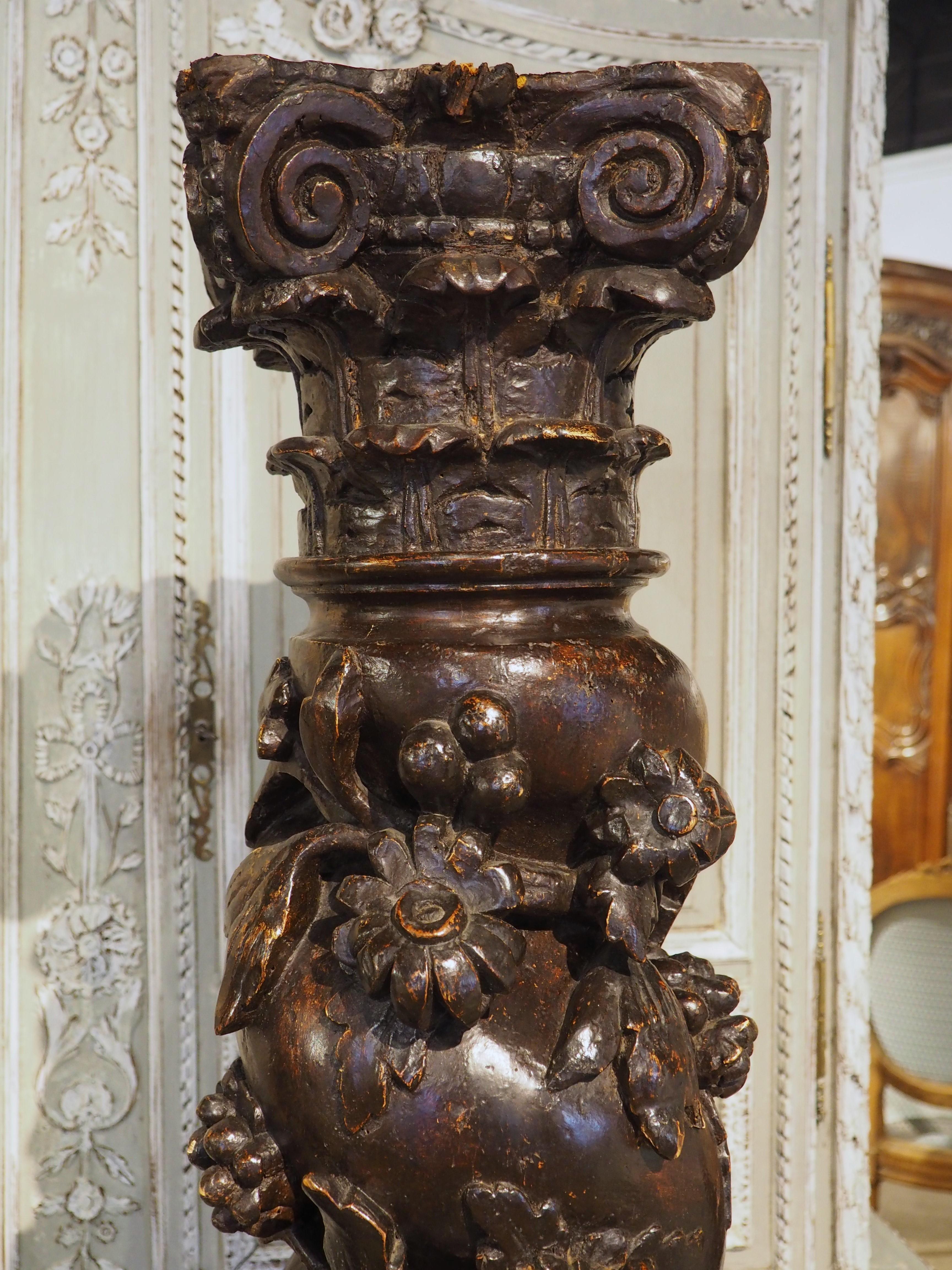 Pair of Carved Antique French Solomonic Columns, 17th Century In Good Condition For Sale In Dallas, TX