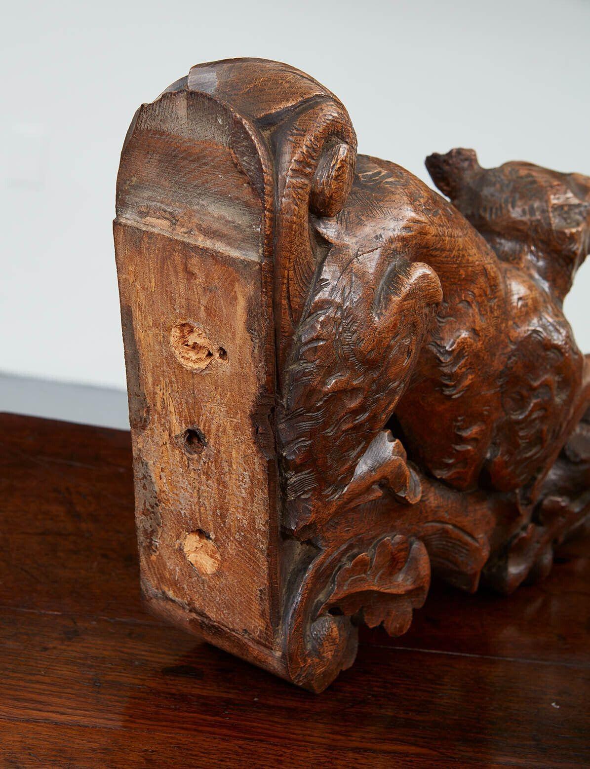 Pair of Carved Arts & Crafts Fox Brackets For Sale 7