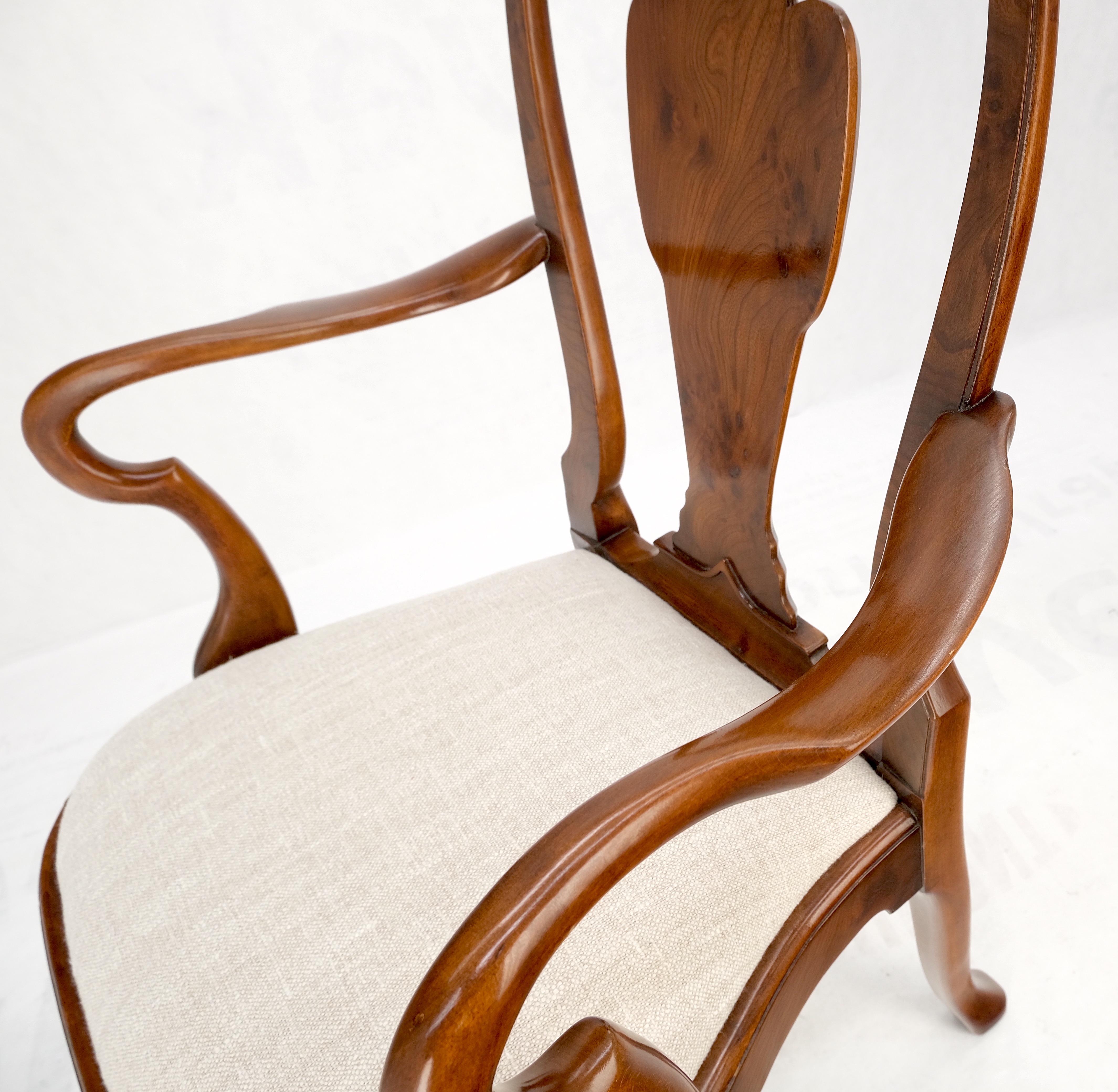 Paire de fauteuils en bois de ronce sculpté, tapisserie en lin oatmeal MINT ! en vente 8